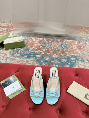 UA WOMEN'S HORSEBIT MID-HEEL SLIDE SANDAL