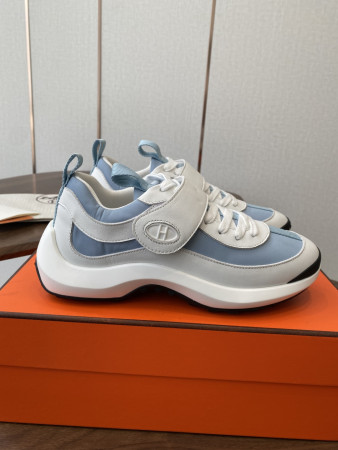 UA Hermès Loop Sneaker