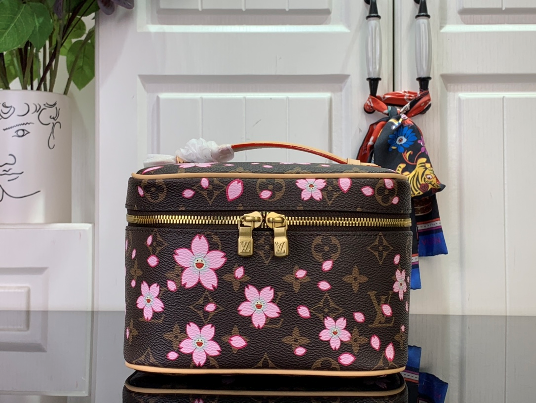 LV x TM NICE M14181 13.5 x 12 x 20 CM