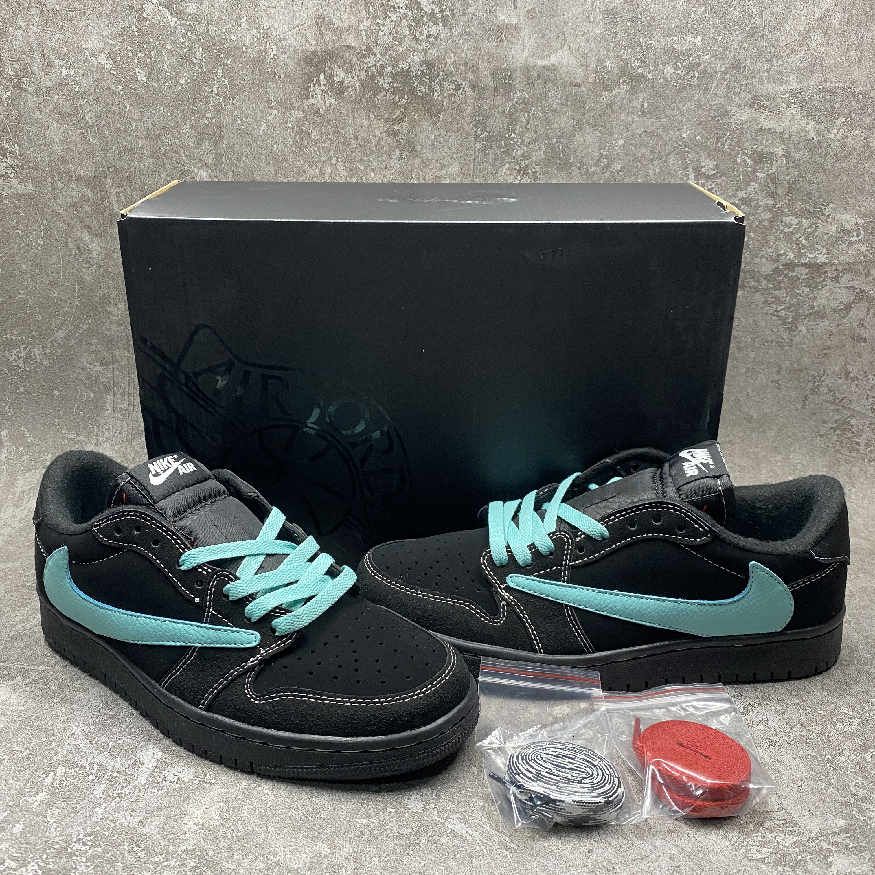 air jordan 1 low og sp travis scott T*f*ny blue