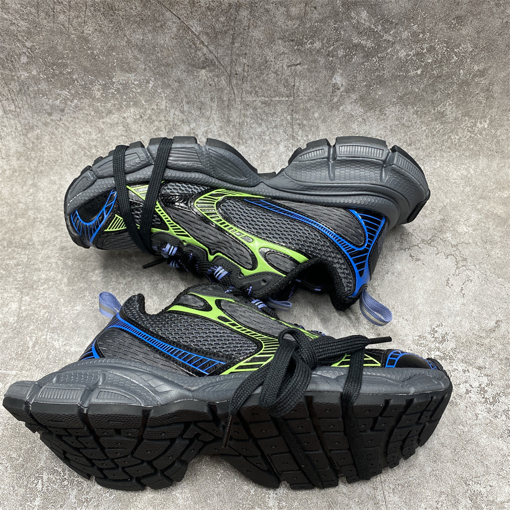 UA Balenciga 3XL Sneaker