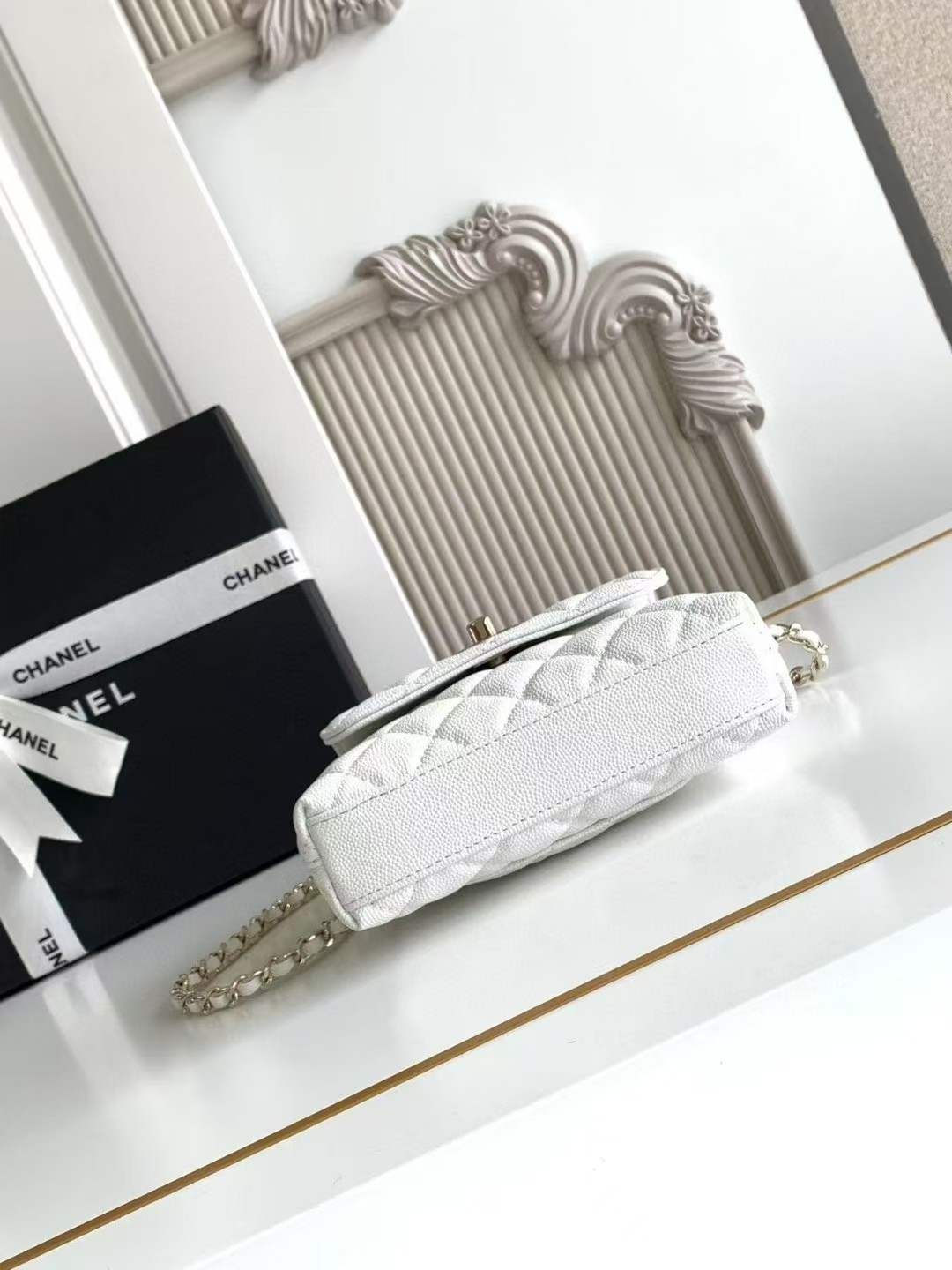 Ch*el coco handle nano 11.5x14.5x5.5cm