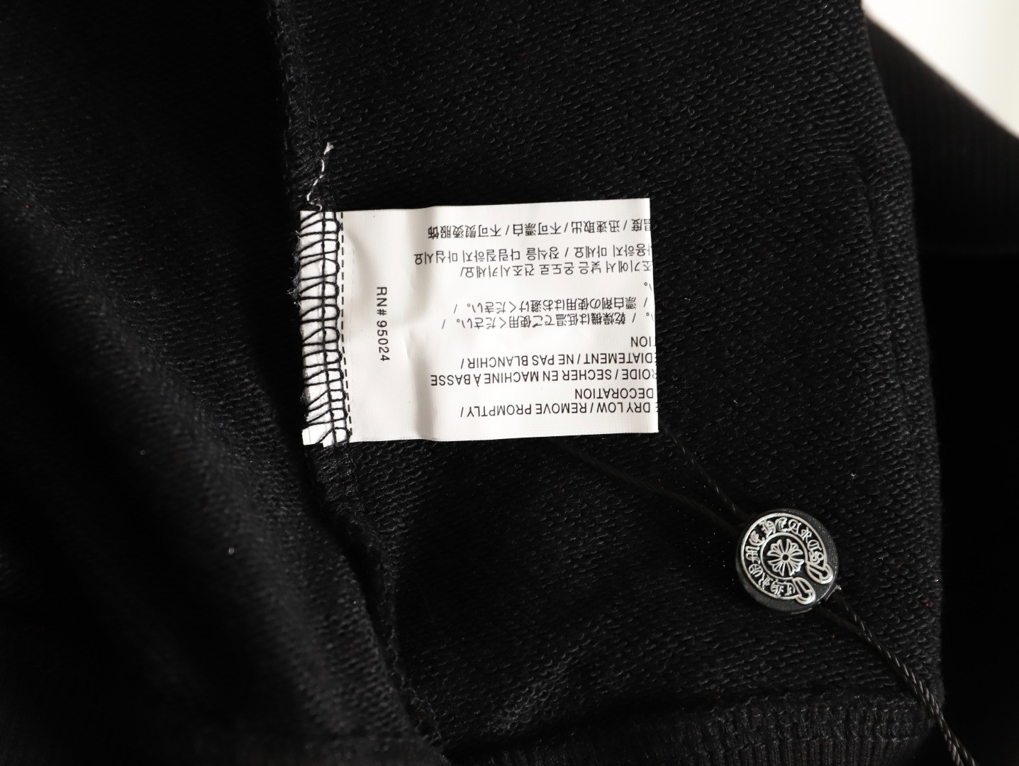 Ch**me He**ts 25fw coats