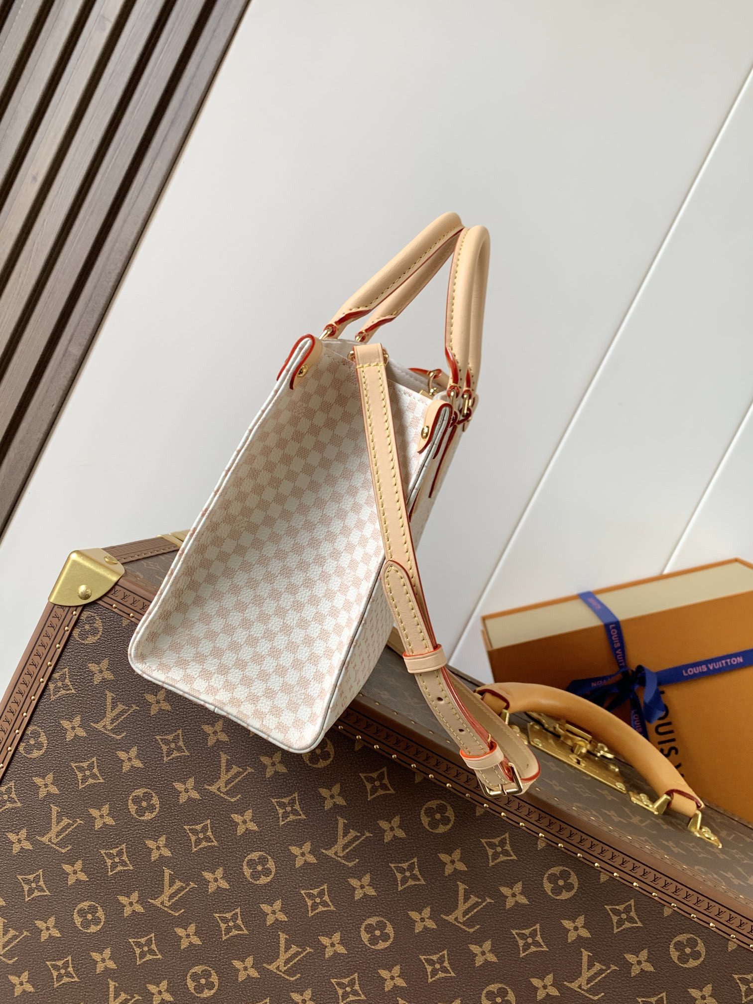 LV OnTheGo PM M15138 25x19x11.5cm