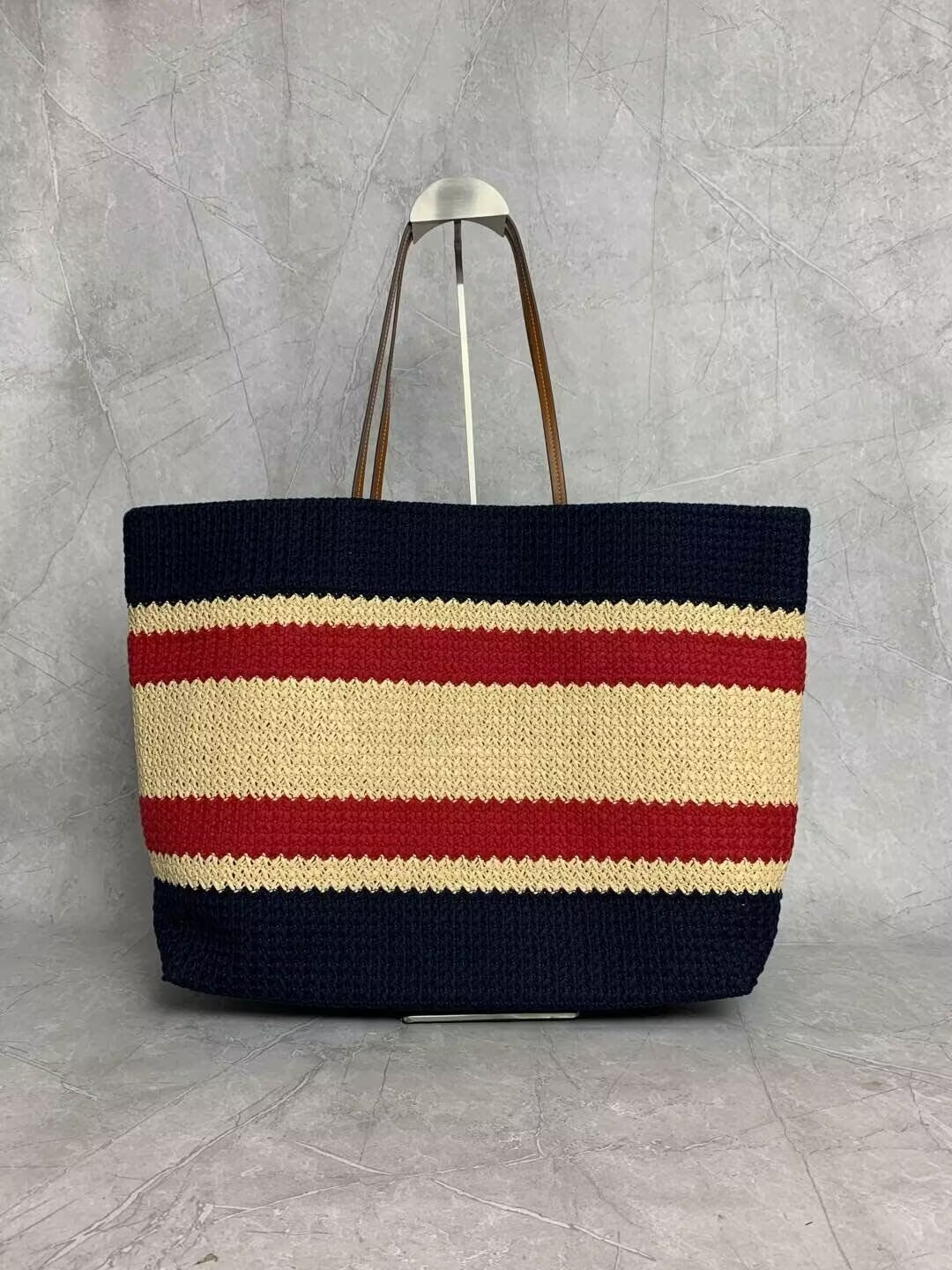 Miu Miu Raffia-effect woven tote bag 40x34x16cm