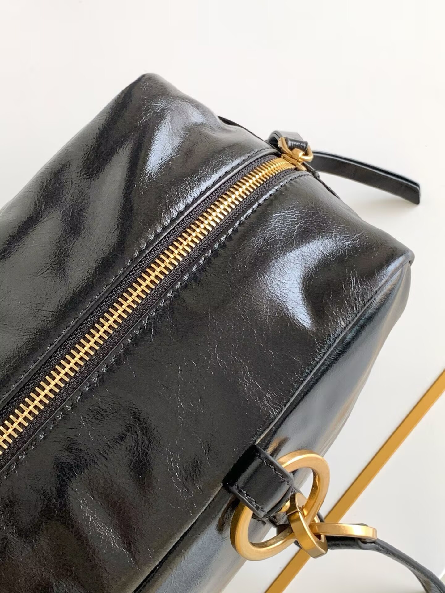 Pra*a dangle medium leather top-handle bag 14x30x13.5cm