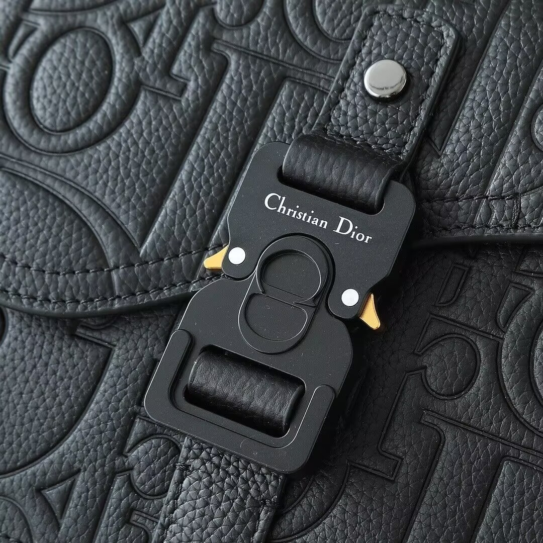 D*or small saddle messenger bag with flap 23x18x6cm