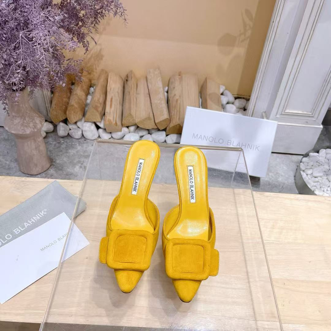 UA Manolo Blahnik Mules 7.5cm