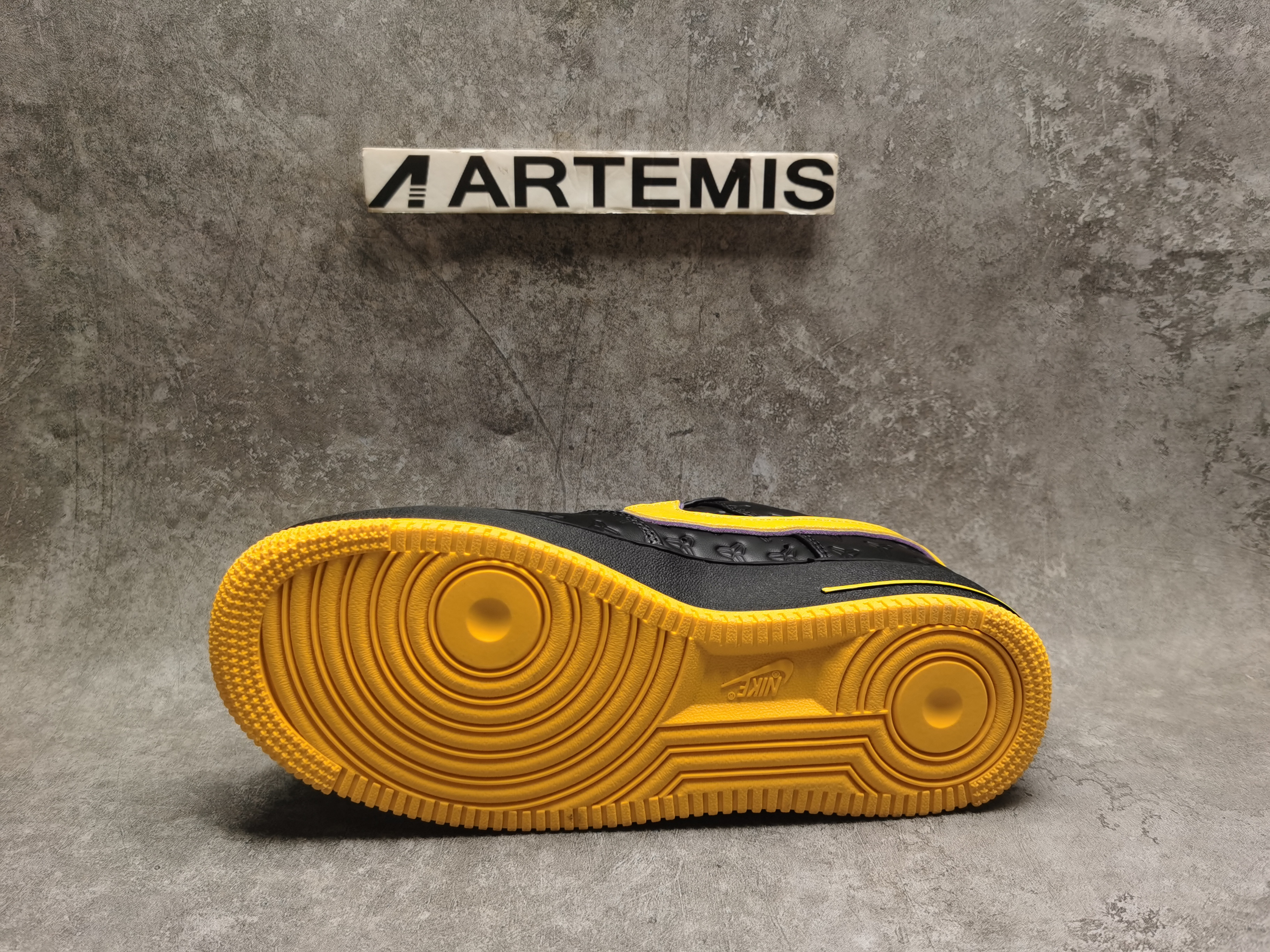 UA Nike Air Force 1 Low