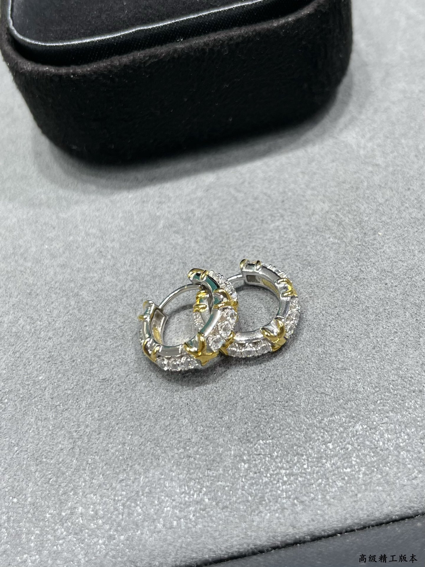 T*f*ny & co. mini cross dual-tone hoop earrings