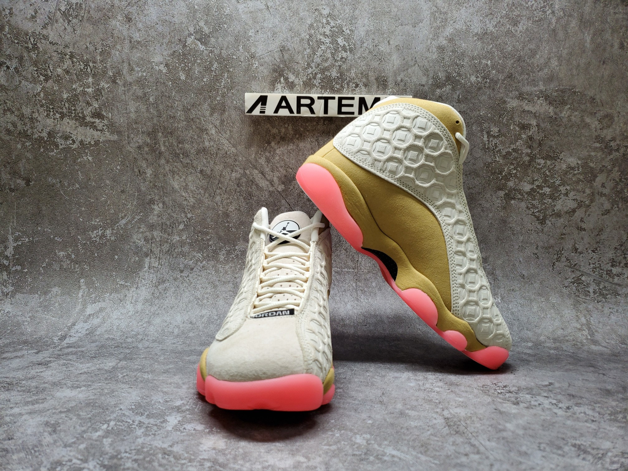 Air Jordan 13 Retro Chinese New Year (2020)