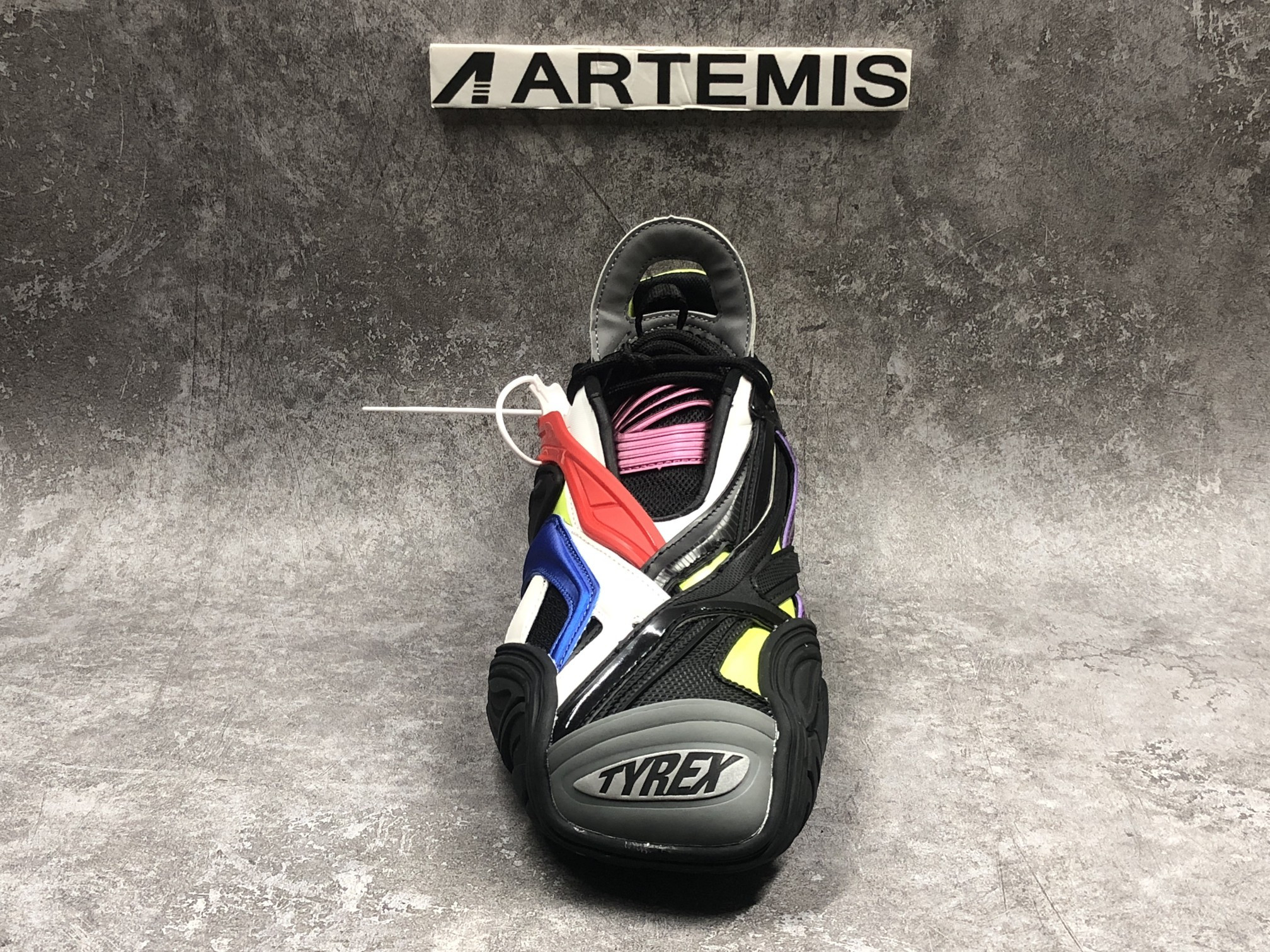 Balenciga 5.0 Red Blue White