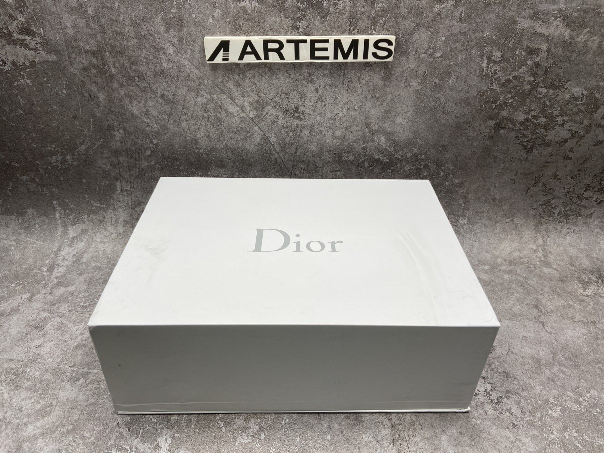 D*or walk n D*or patch embroidery grey