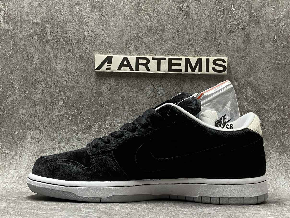 Nike Confirms Medicom Toy SB Dunk Low “BE@RBRICK” Release Date