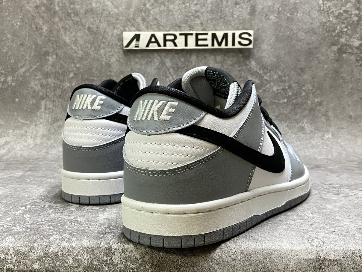 Nike SB Dunk Low Pro"Light Smoke Grey"