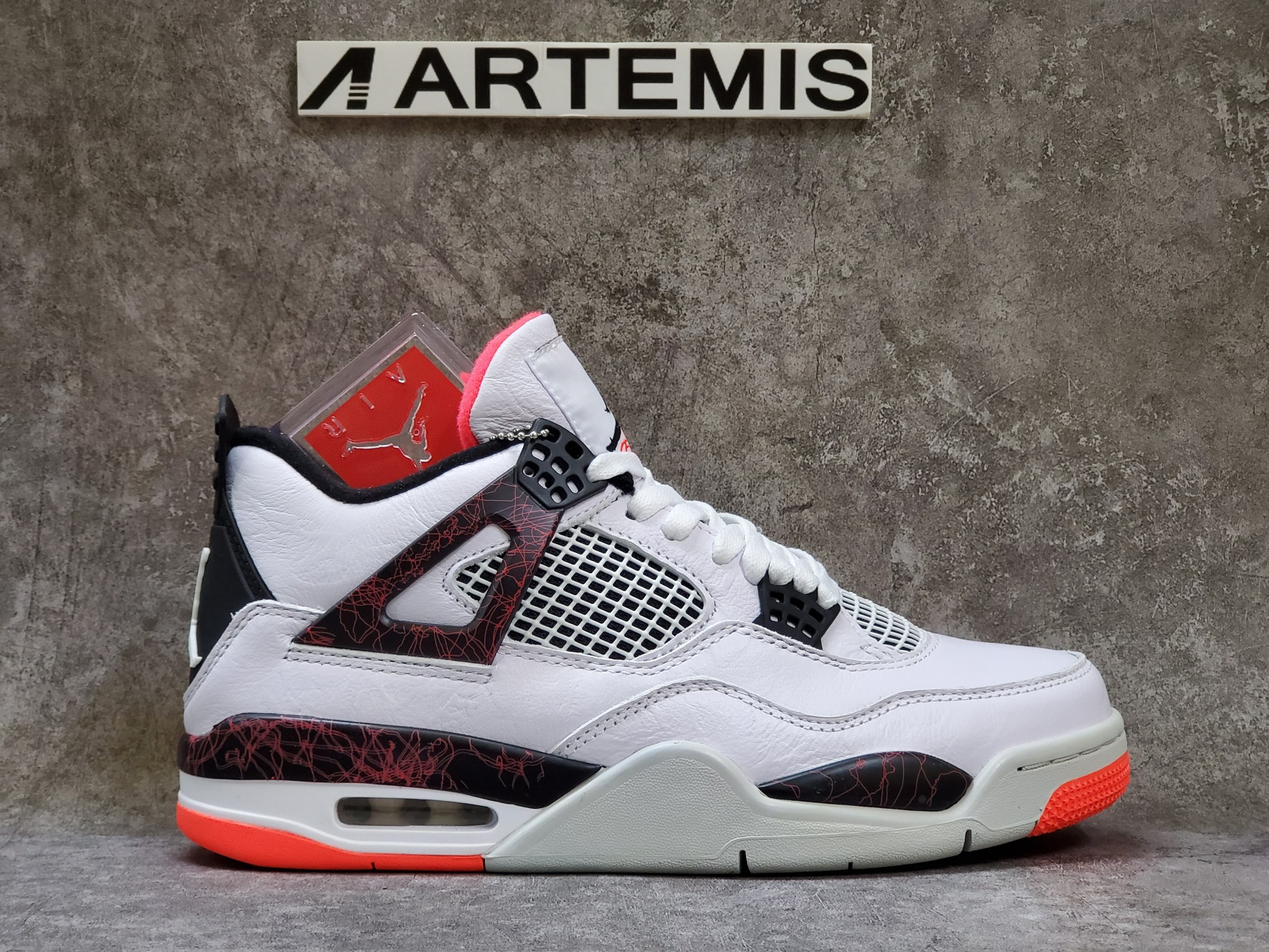 Air Jordan 4 Retro Flight Nostalgia