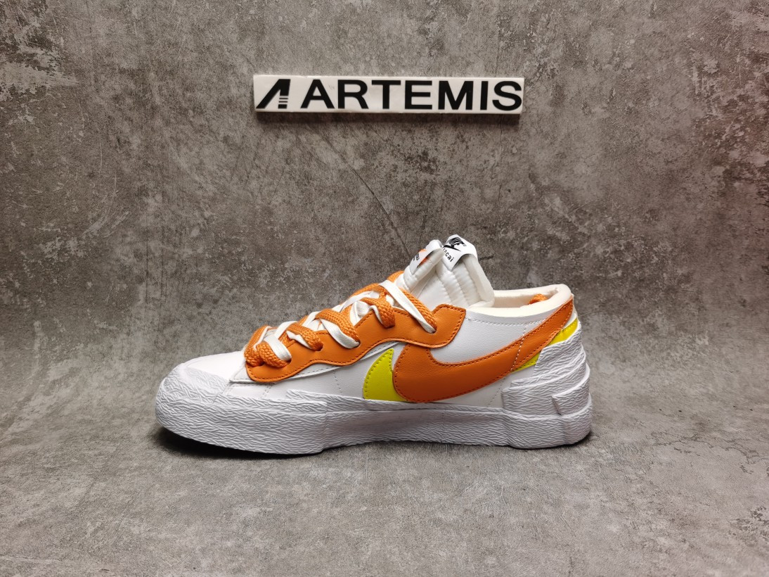 Nike Sacai x Blazer Low Magma Orange