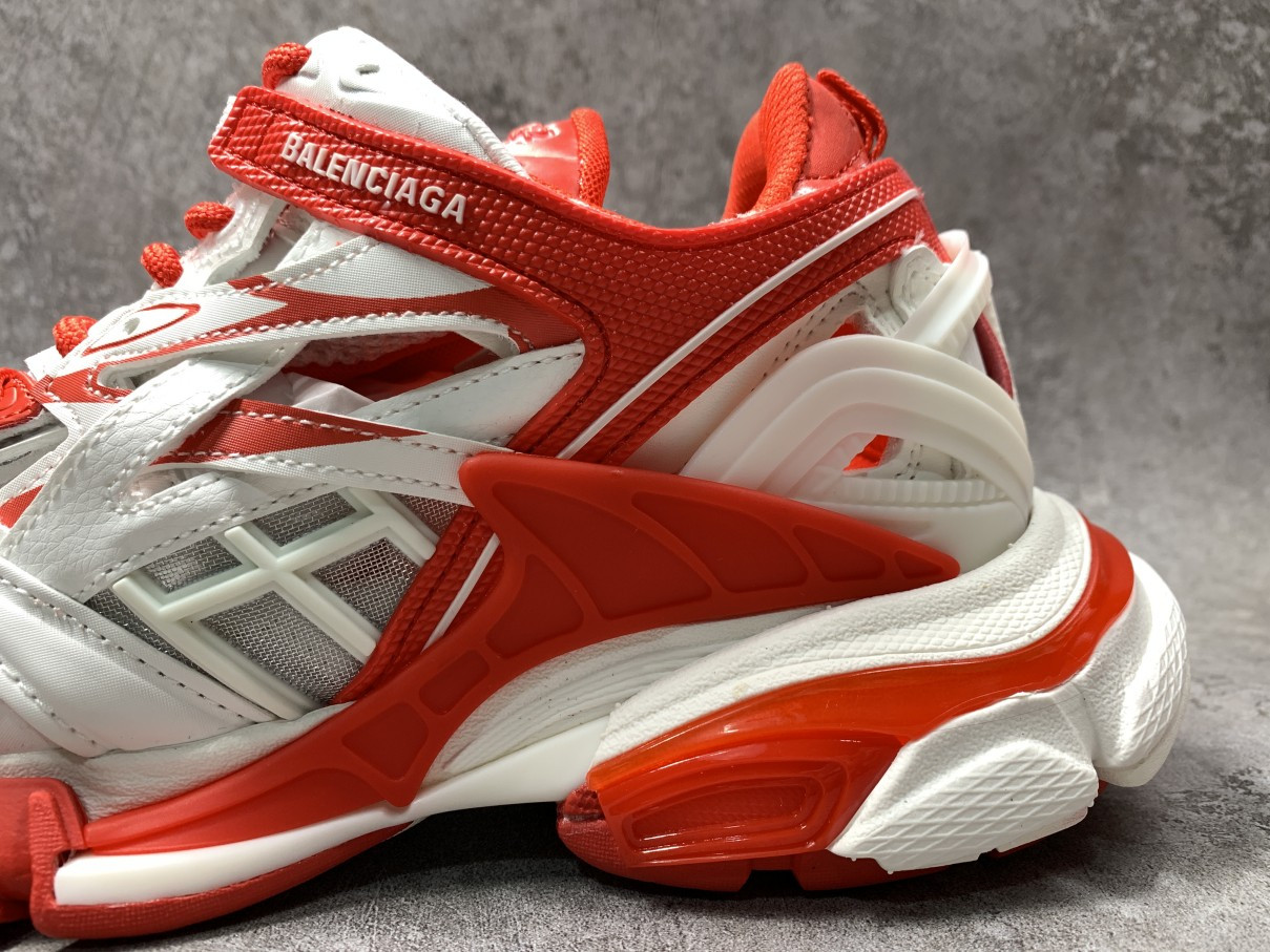 Balenciga Track 2.0 White Red