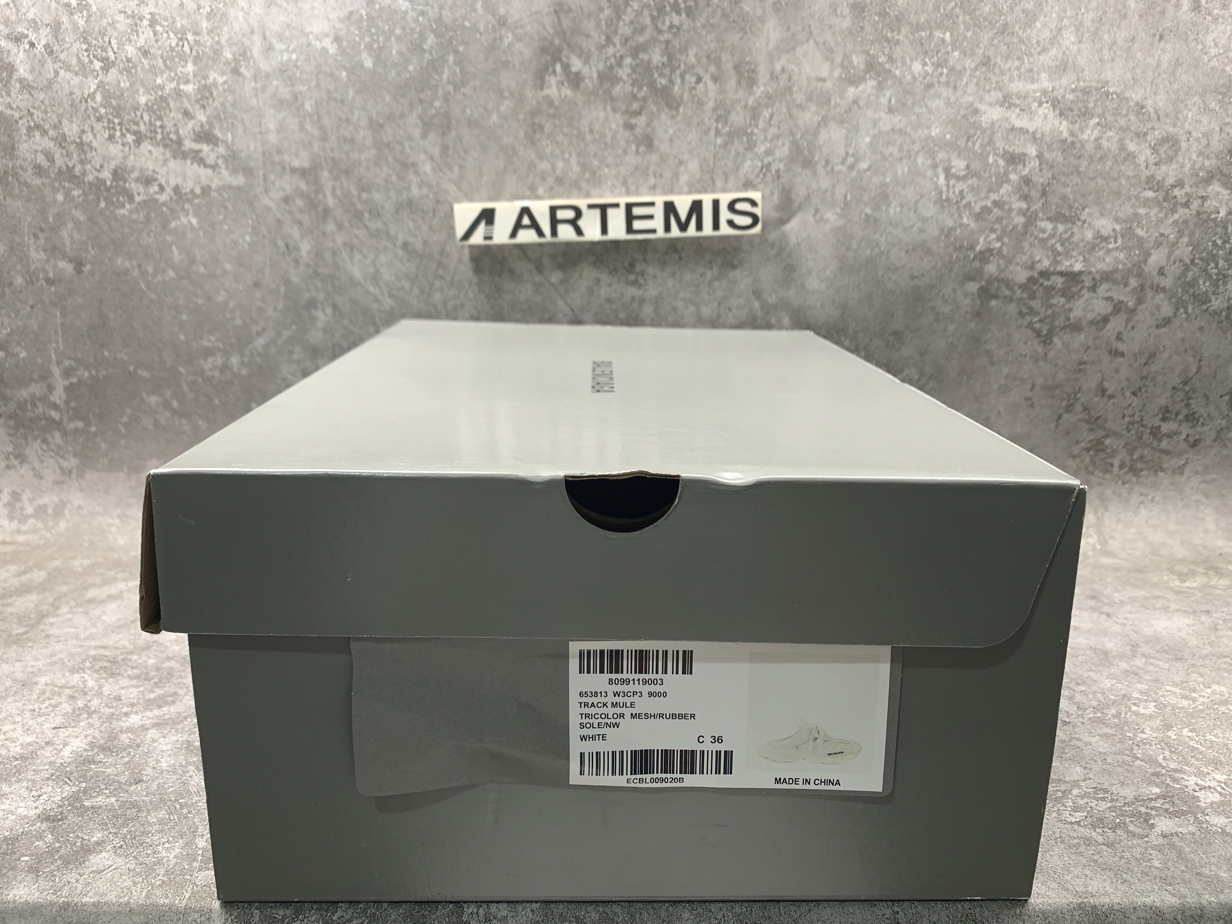 Balenciga Track Mule White