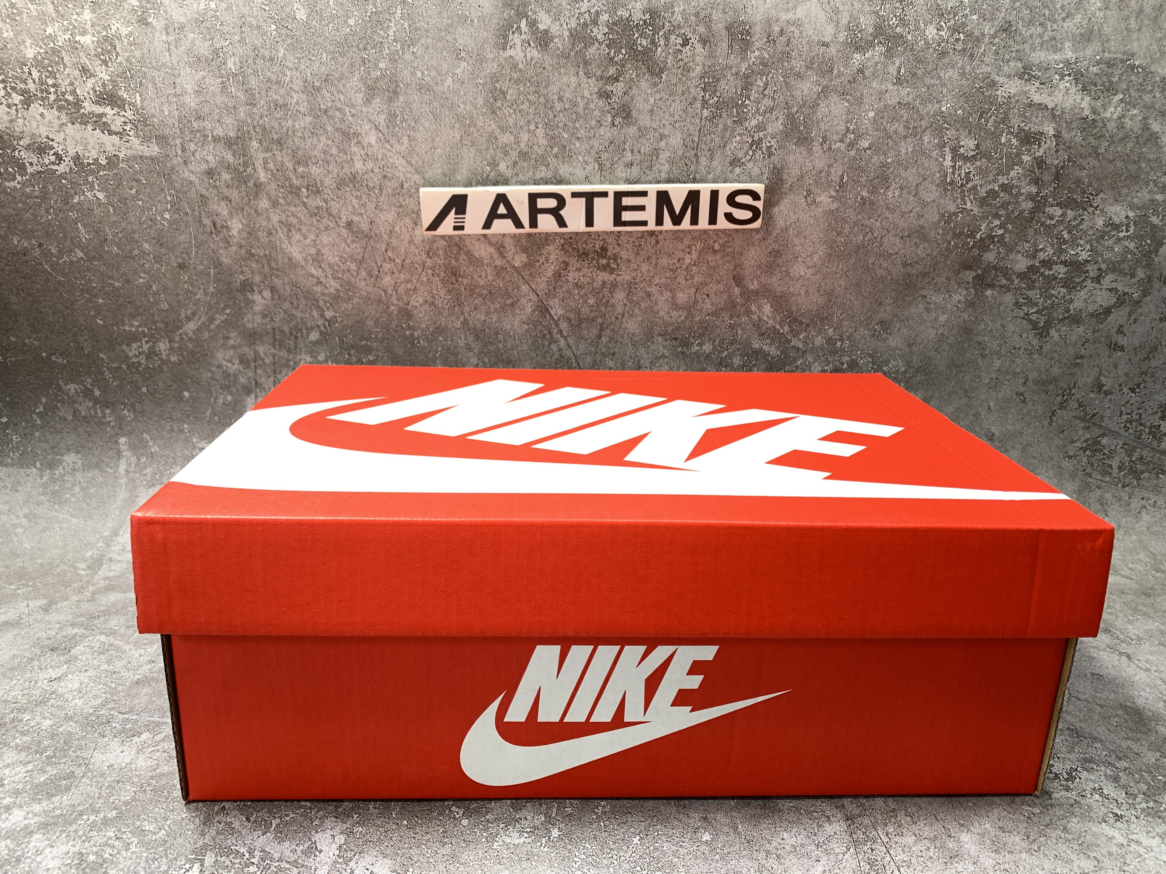 Nike Dunk Low Yellow Strike