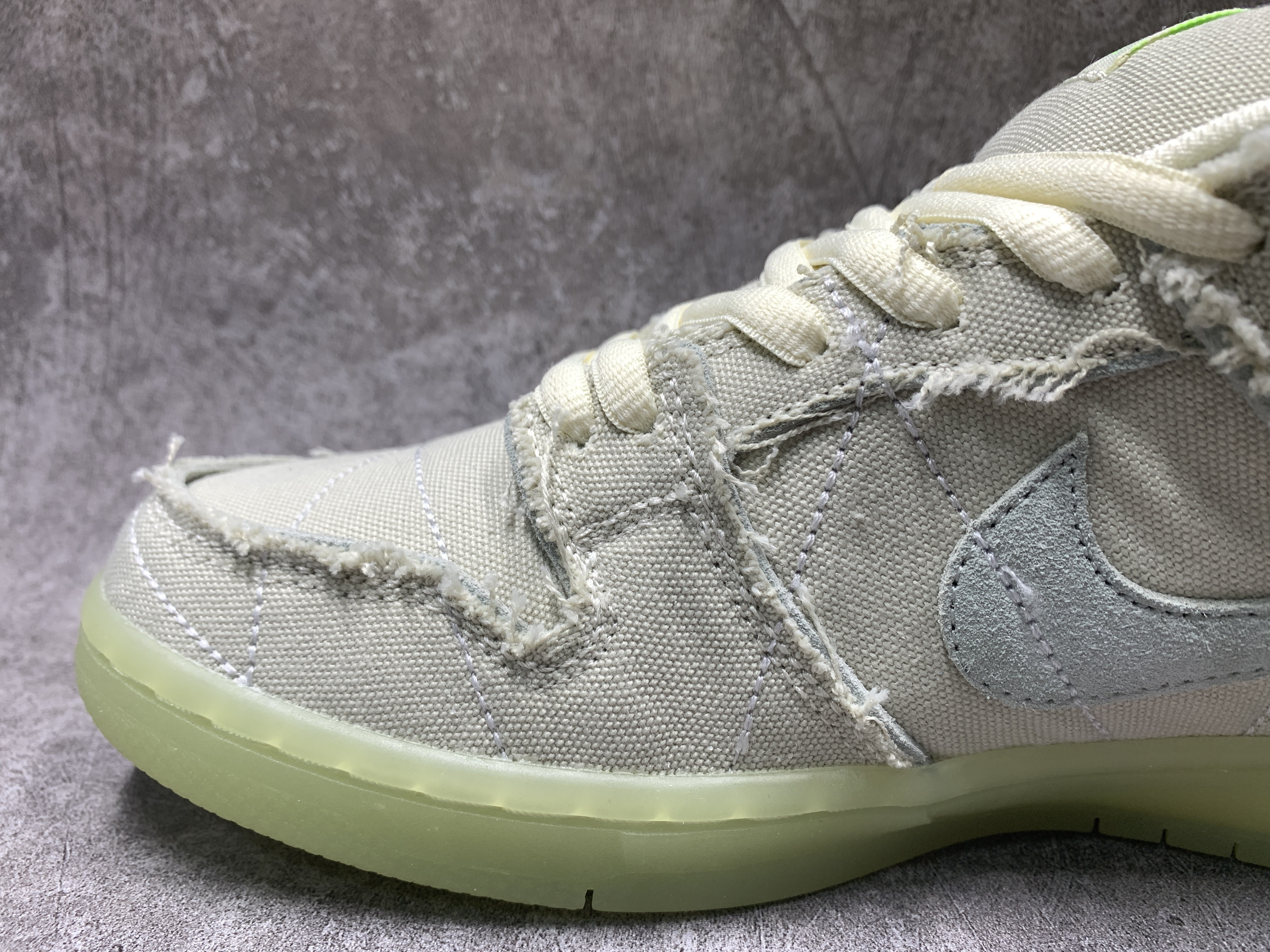 Nike SB Dunk Low Mummy