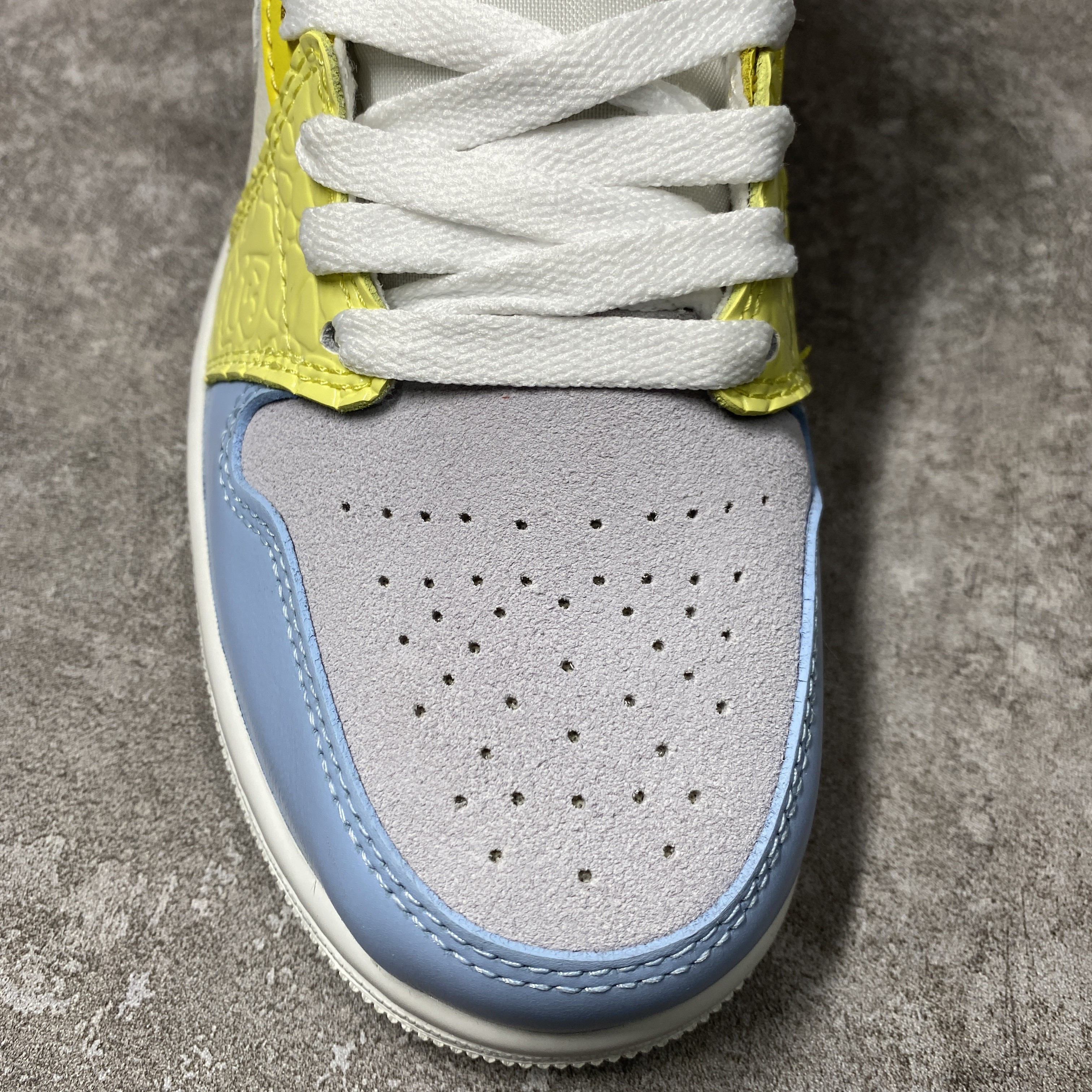 Air Jordan 1 Mid To My First Coach