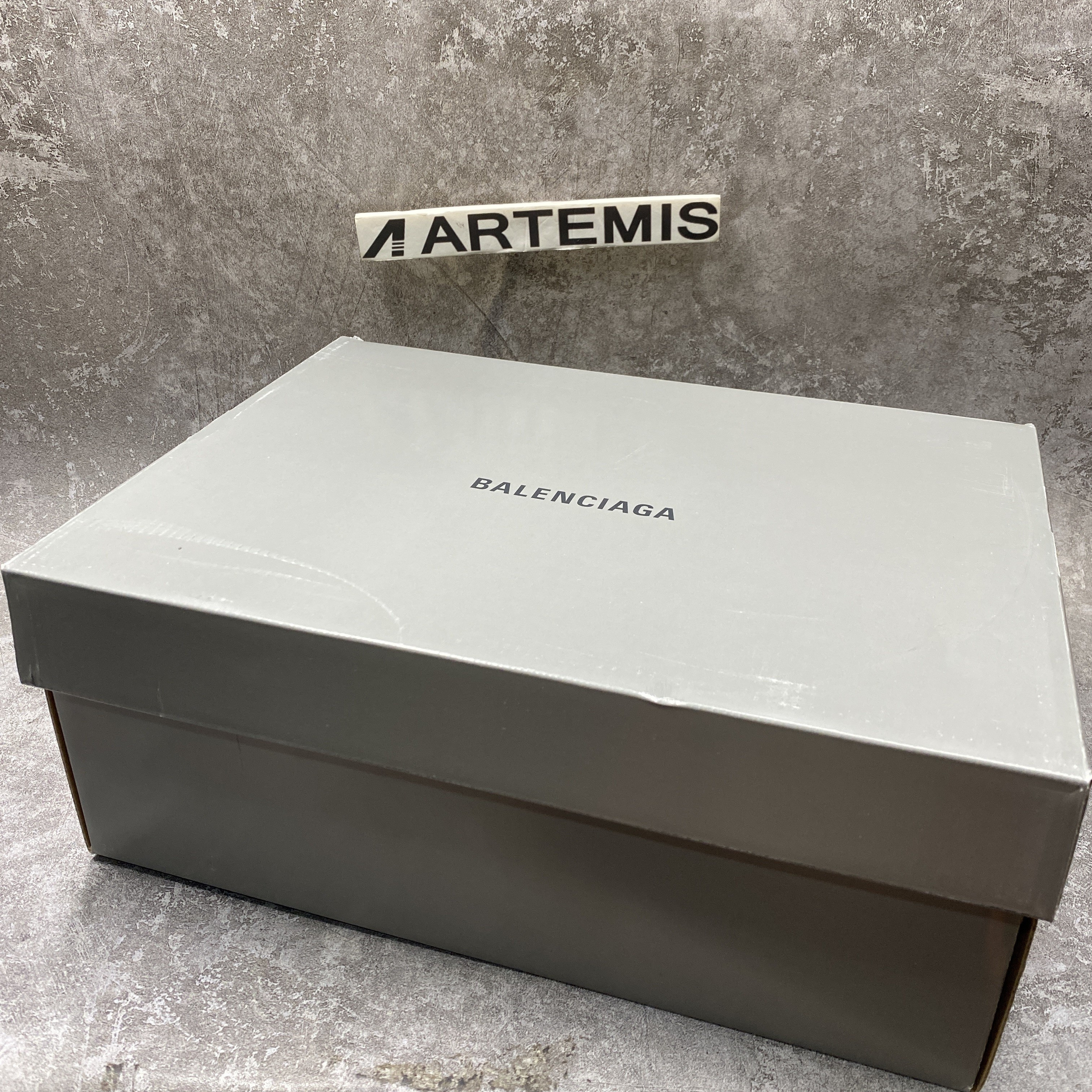 Balenciga Track Sneaker Clear Sole White Black