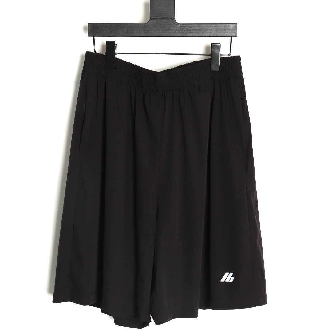 Ba*len*cia*ga shorts