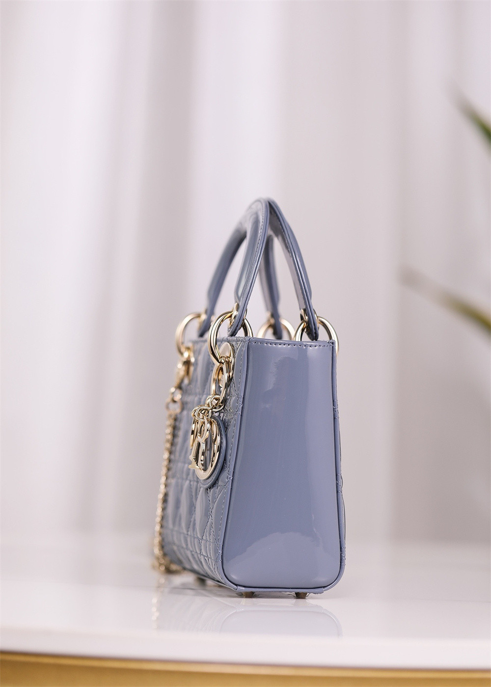 mini lady D*or bag 6.5 x 6 x 3 inches