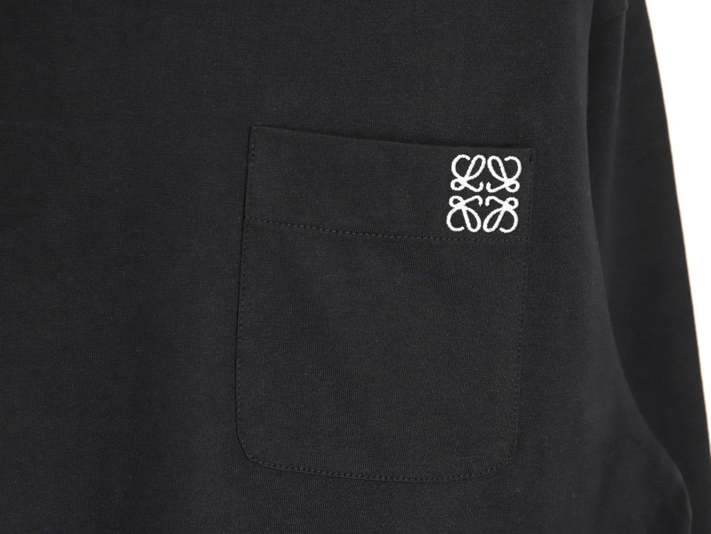 L0ew* long-sleeved t-shirt