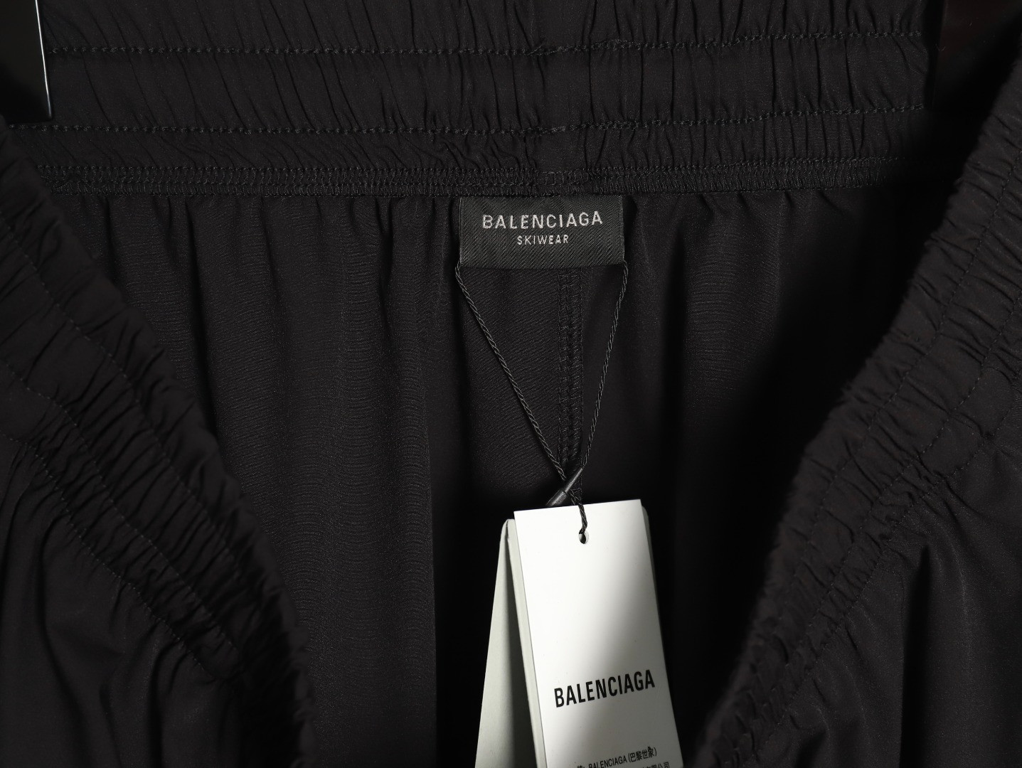 Ba*len*cia*ga shorts