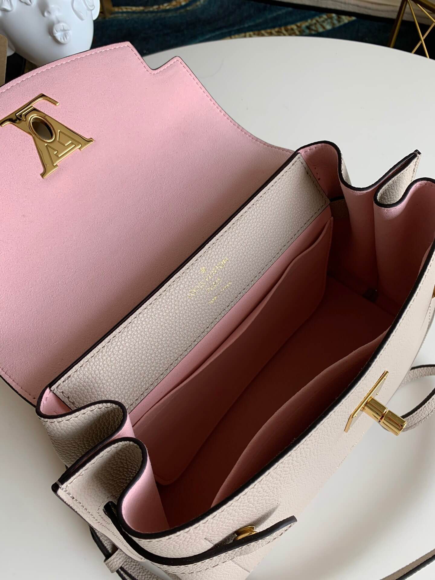 LOCKME EVER BB M53950