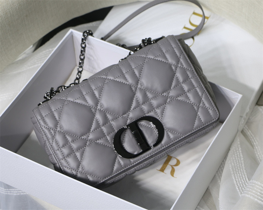 medium d*or caro bag grey S*pple cannage calfskin with silver hardware 25.5 x 15.5 x 8 cm