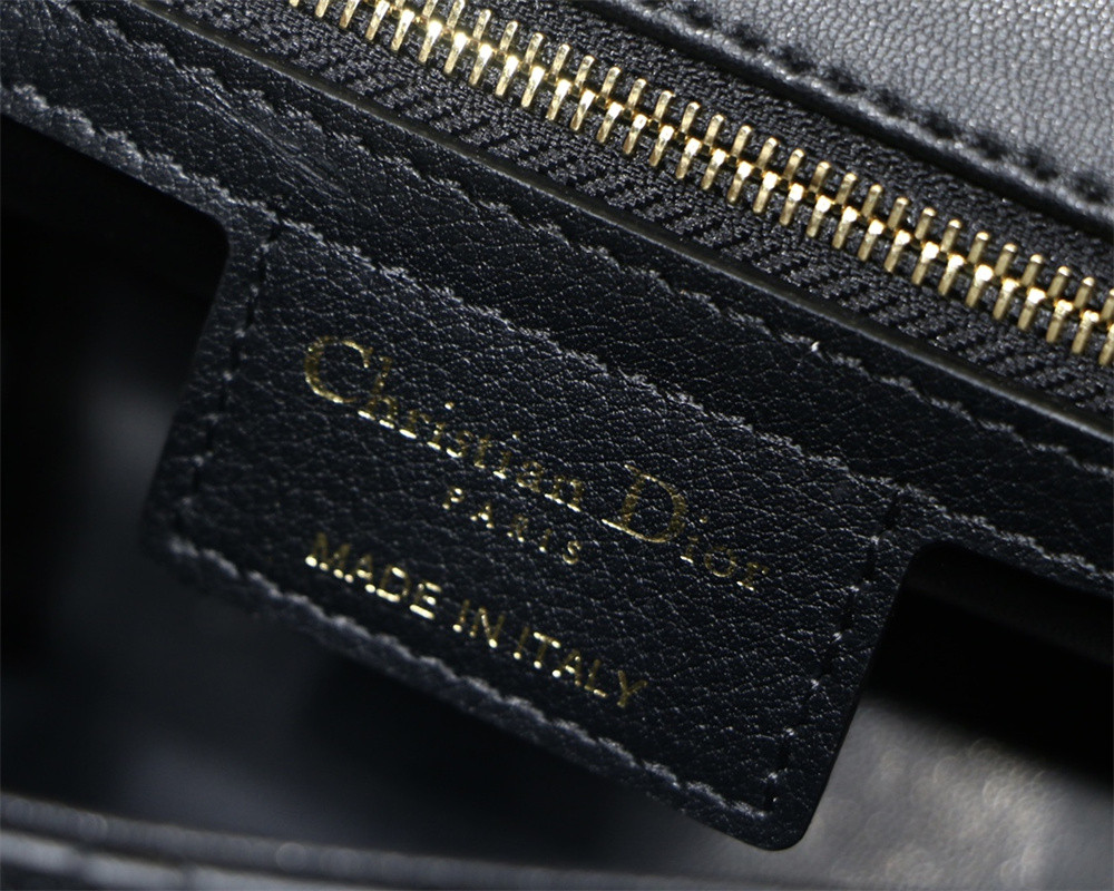 small D*or caro bag amour black 20 x 12 x 7 cm