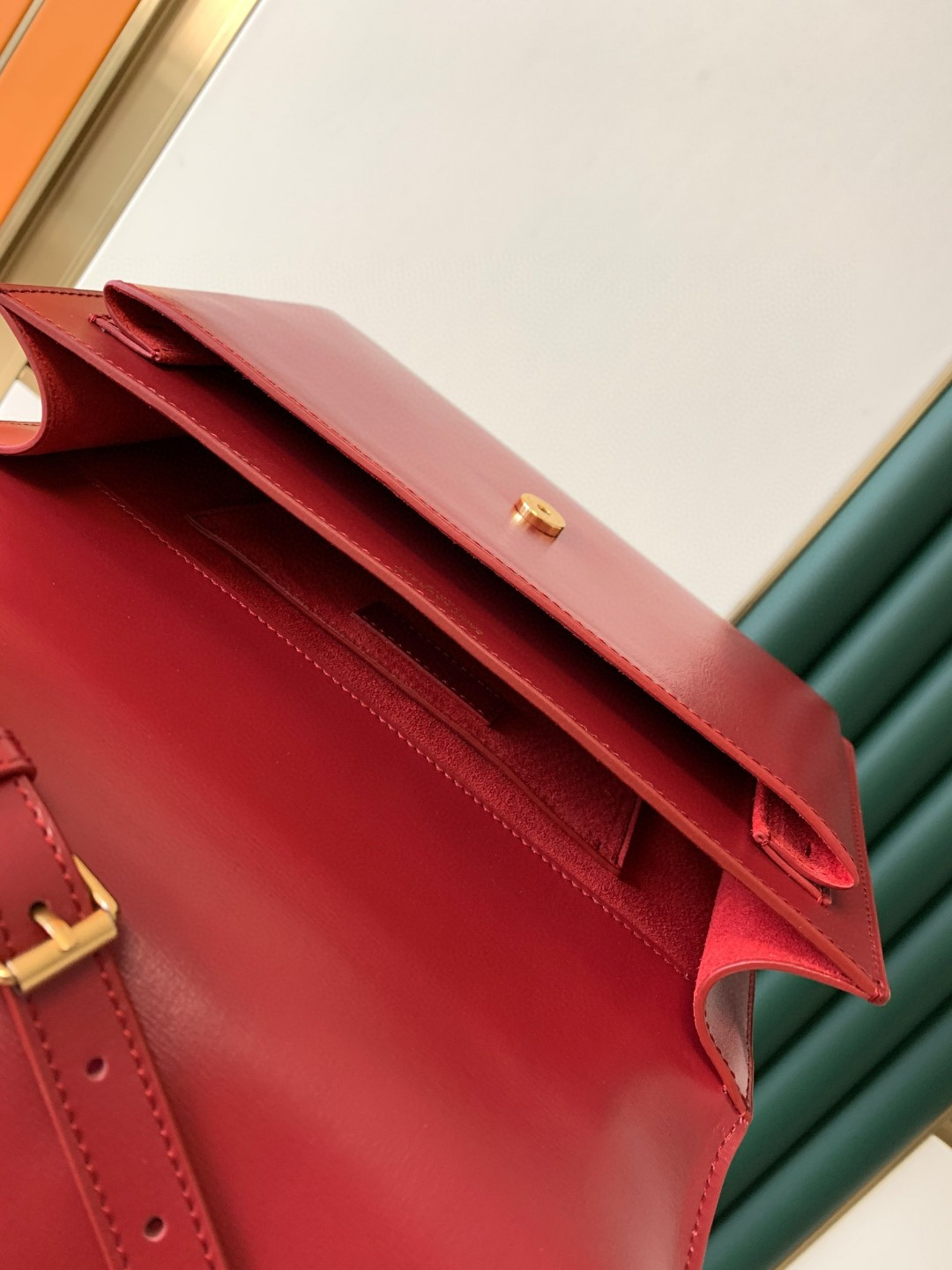 Y*L sunset large in smooth leather red 10.6 x 7 x 3.1 inches