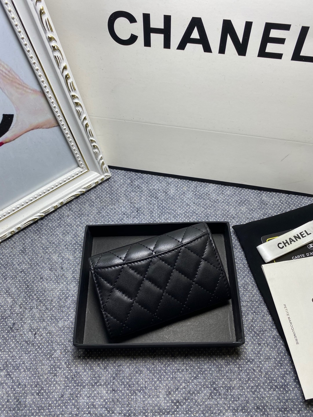 Ch*el card holder 11.3 x 7.5 x 2.5 cm
