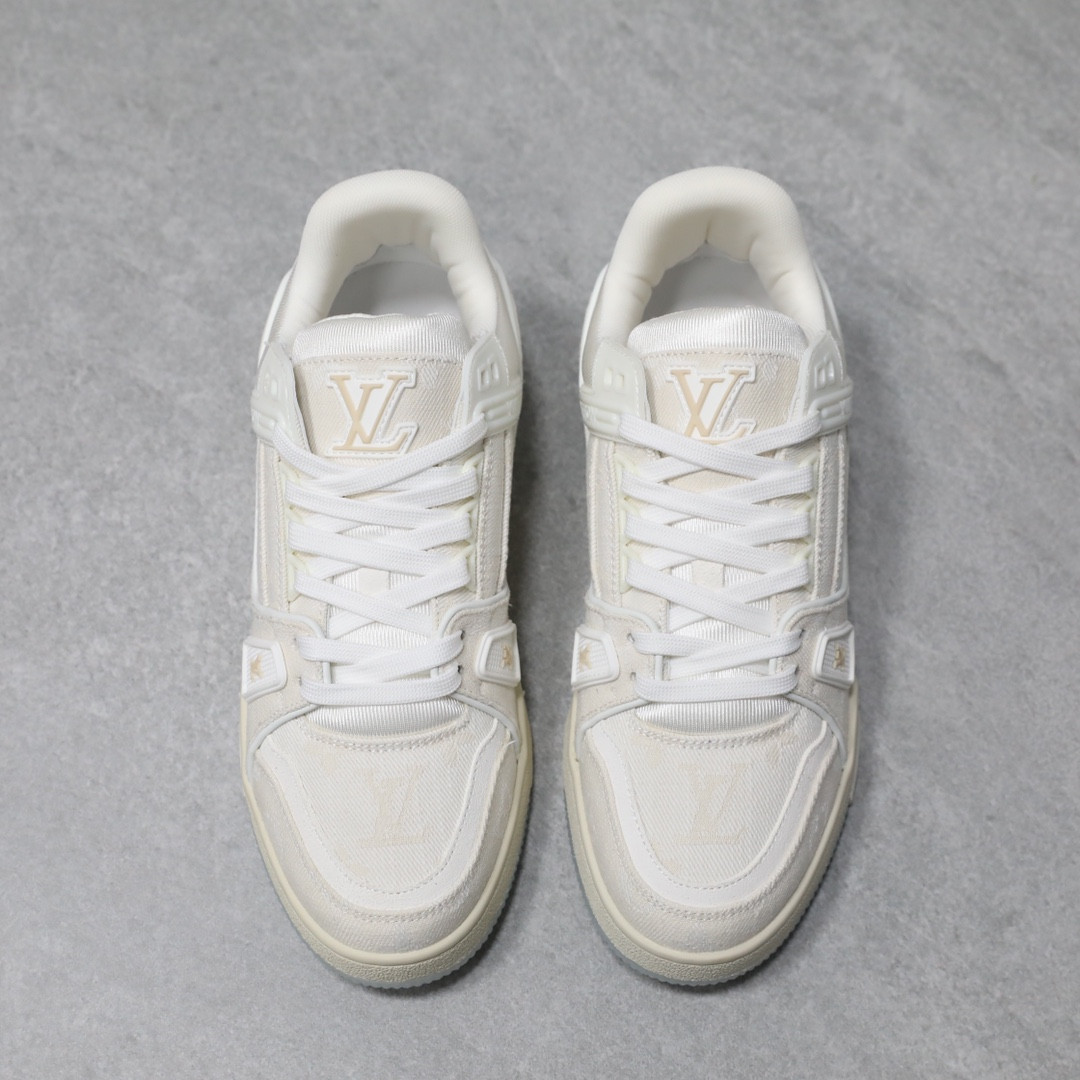 UA LV Trainer Sneaker