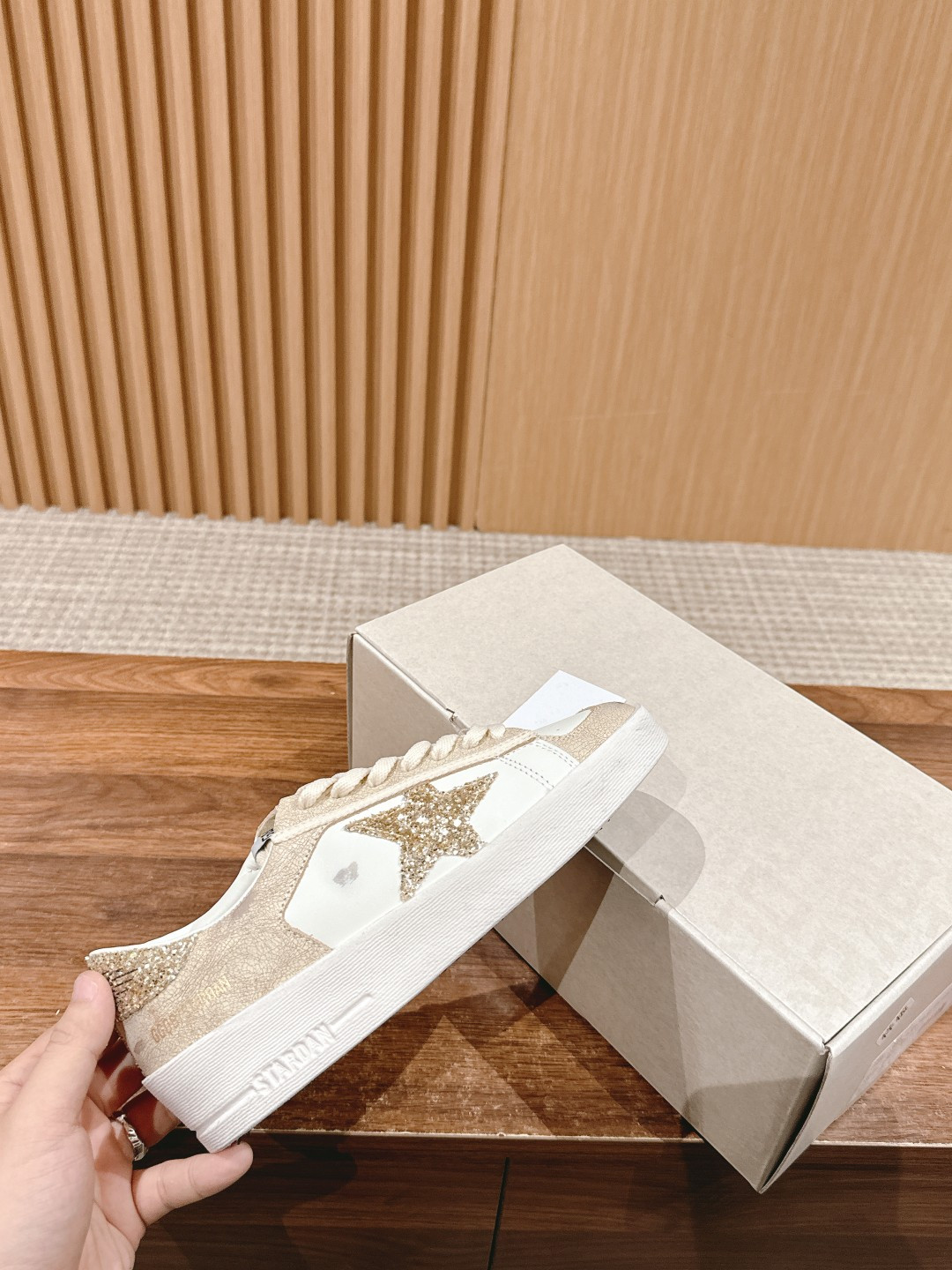 UA Golden Goose Stardan Sneaker