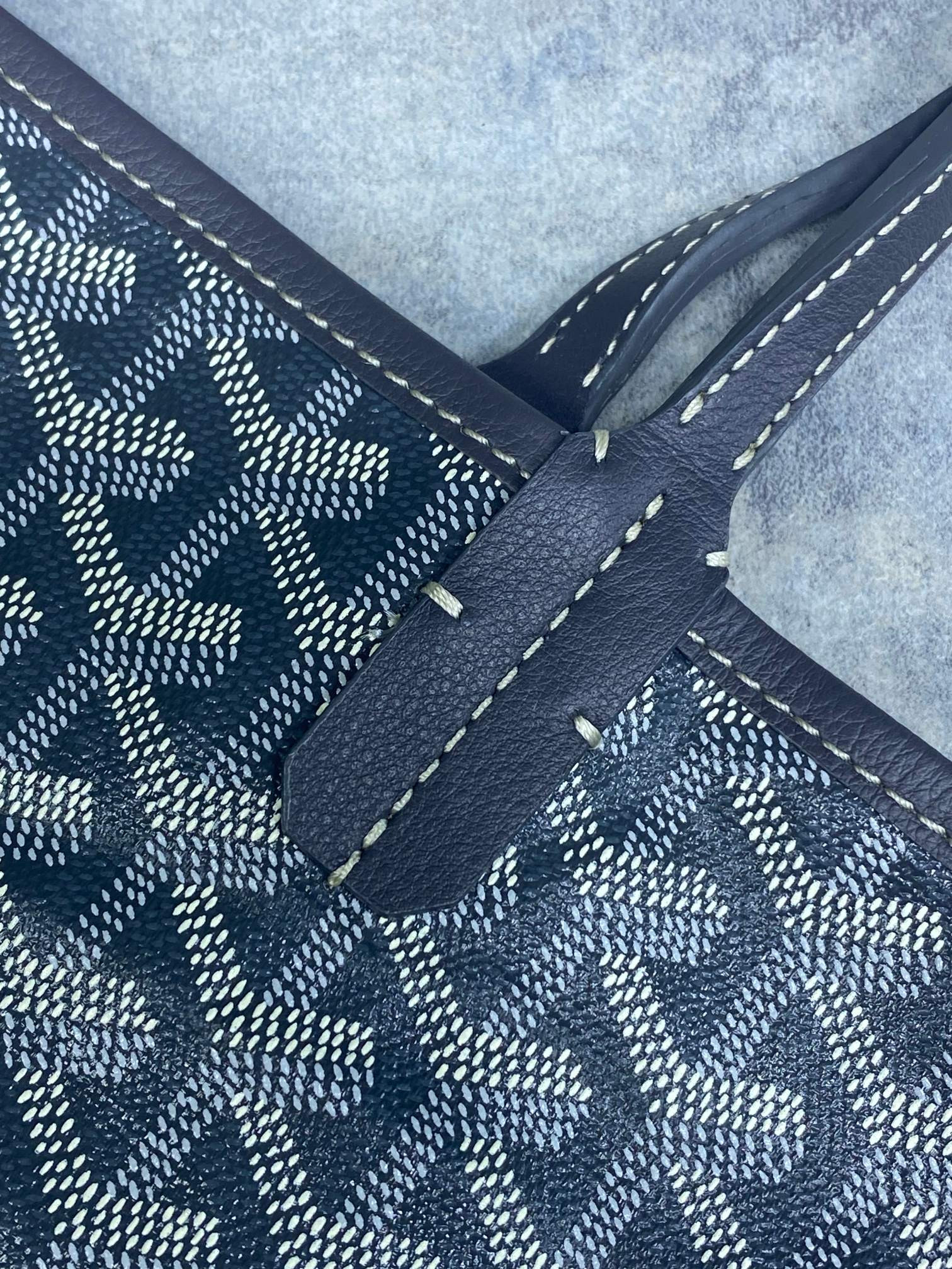 Go*ard saint l0*is gm bag 34 cm x 20 cm x 40 cm