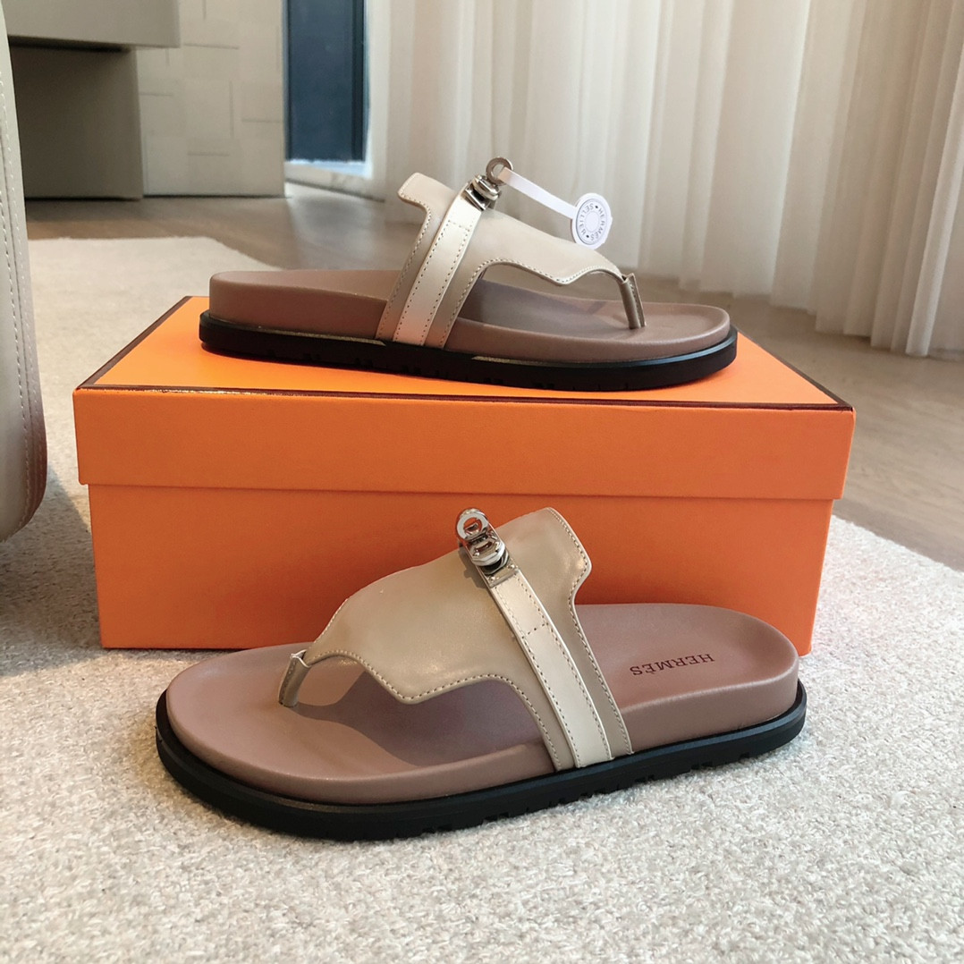 UA Hermès Empire Sandal
