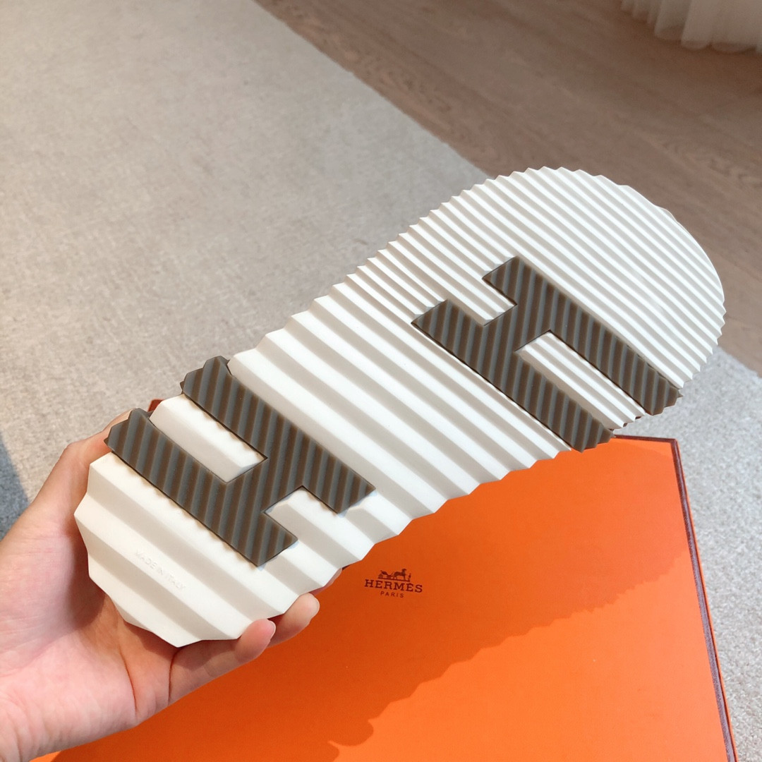 UA Hermès Electric sandal