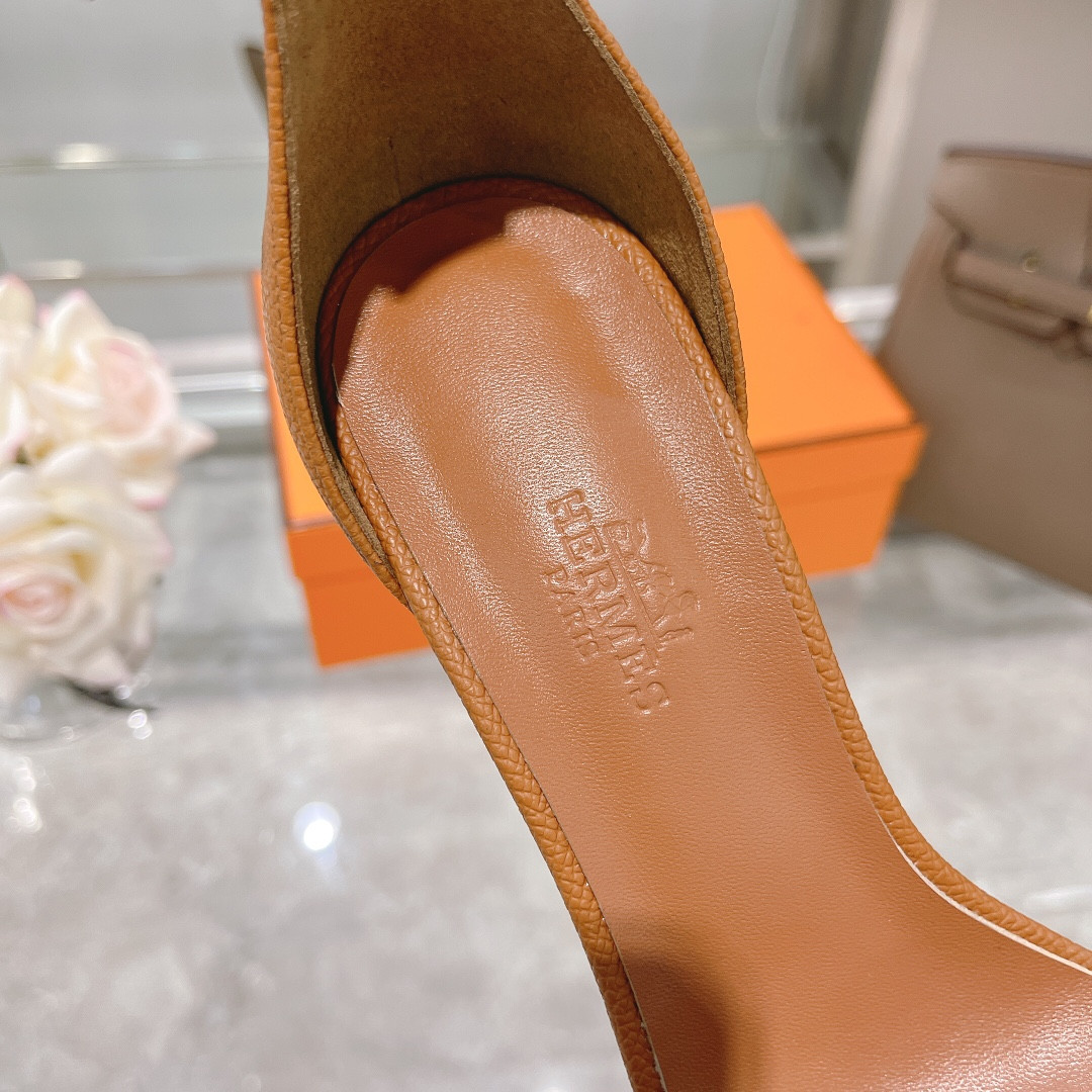 UA Hermès Heeled Sandal