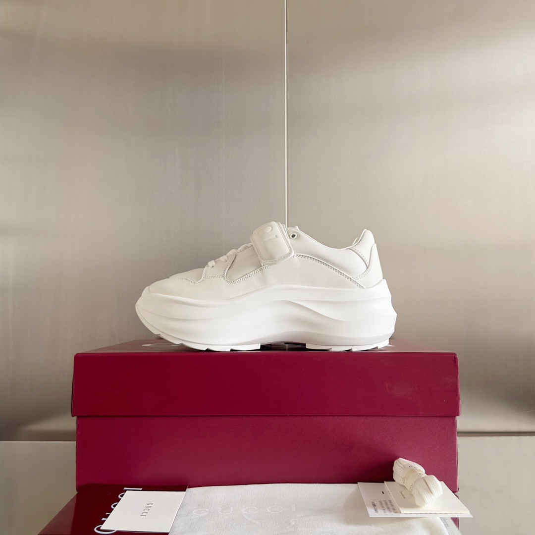 ua G*u*i wave wedge sneaker