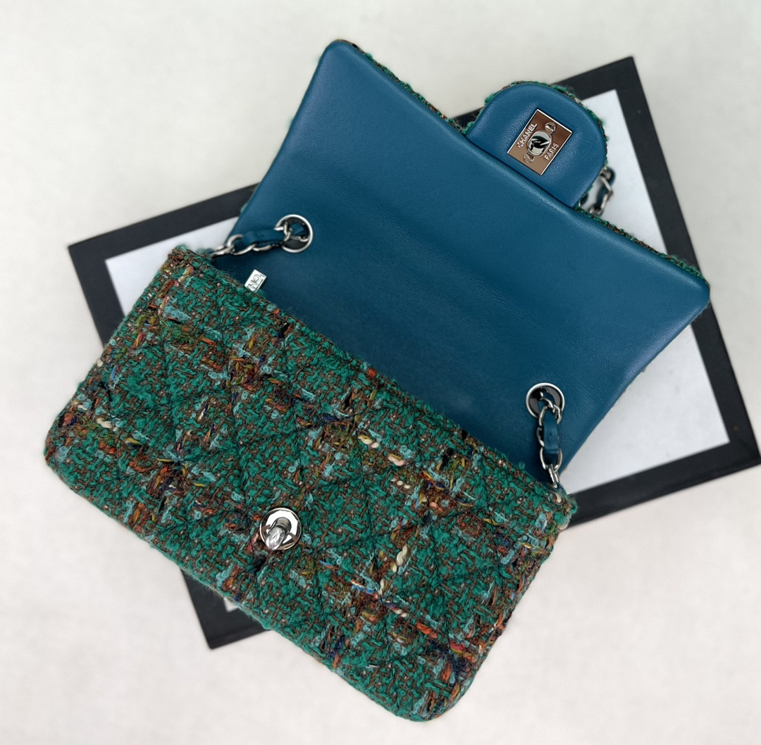 Ch*el classic flap bag 20cm