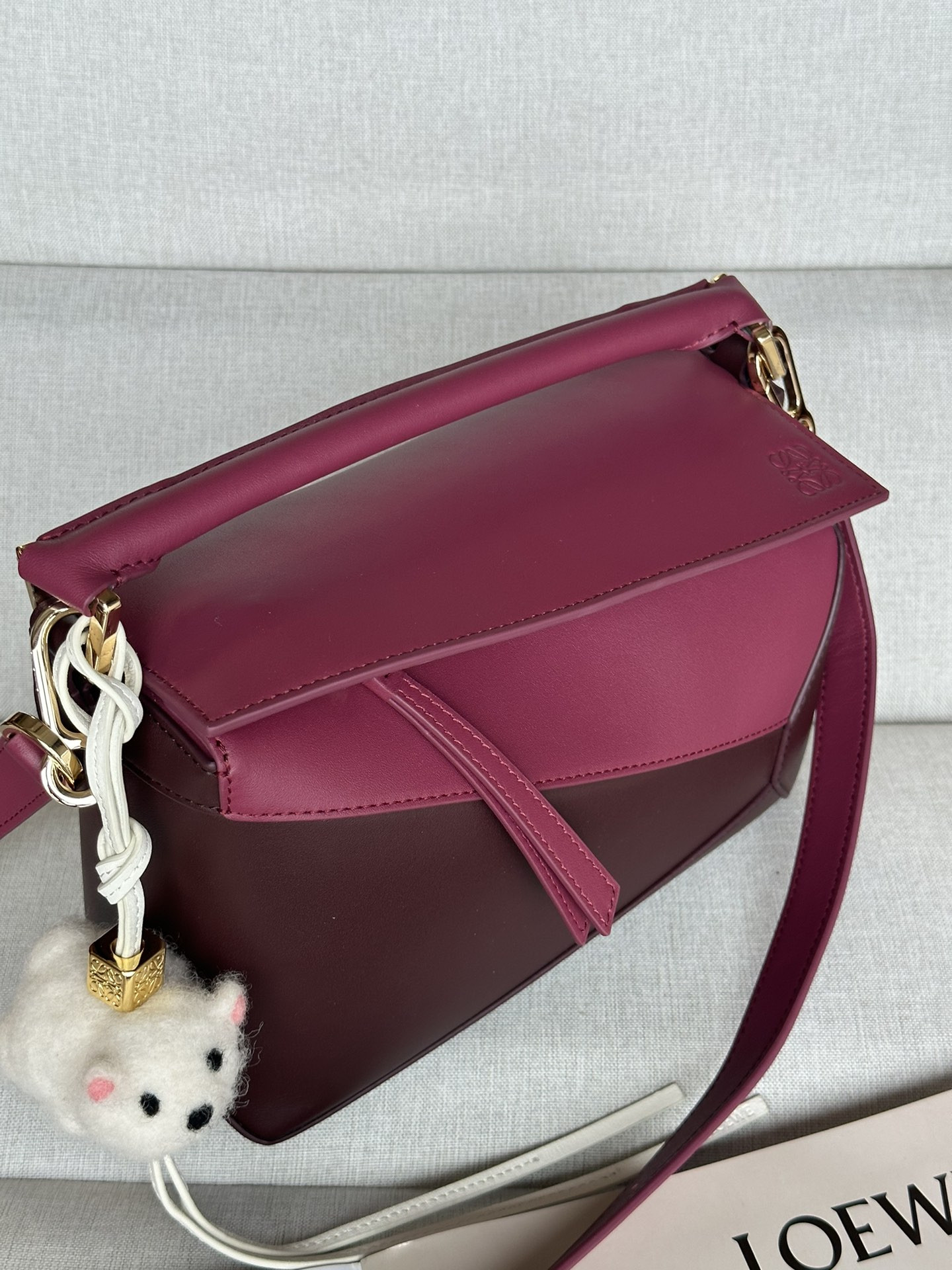 L0ew* small puzzle bag in classic calfskin 24x10.5x16.5cm