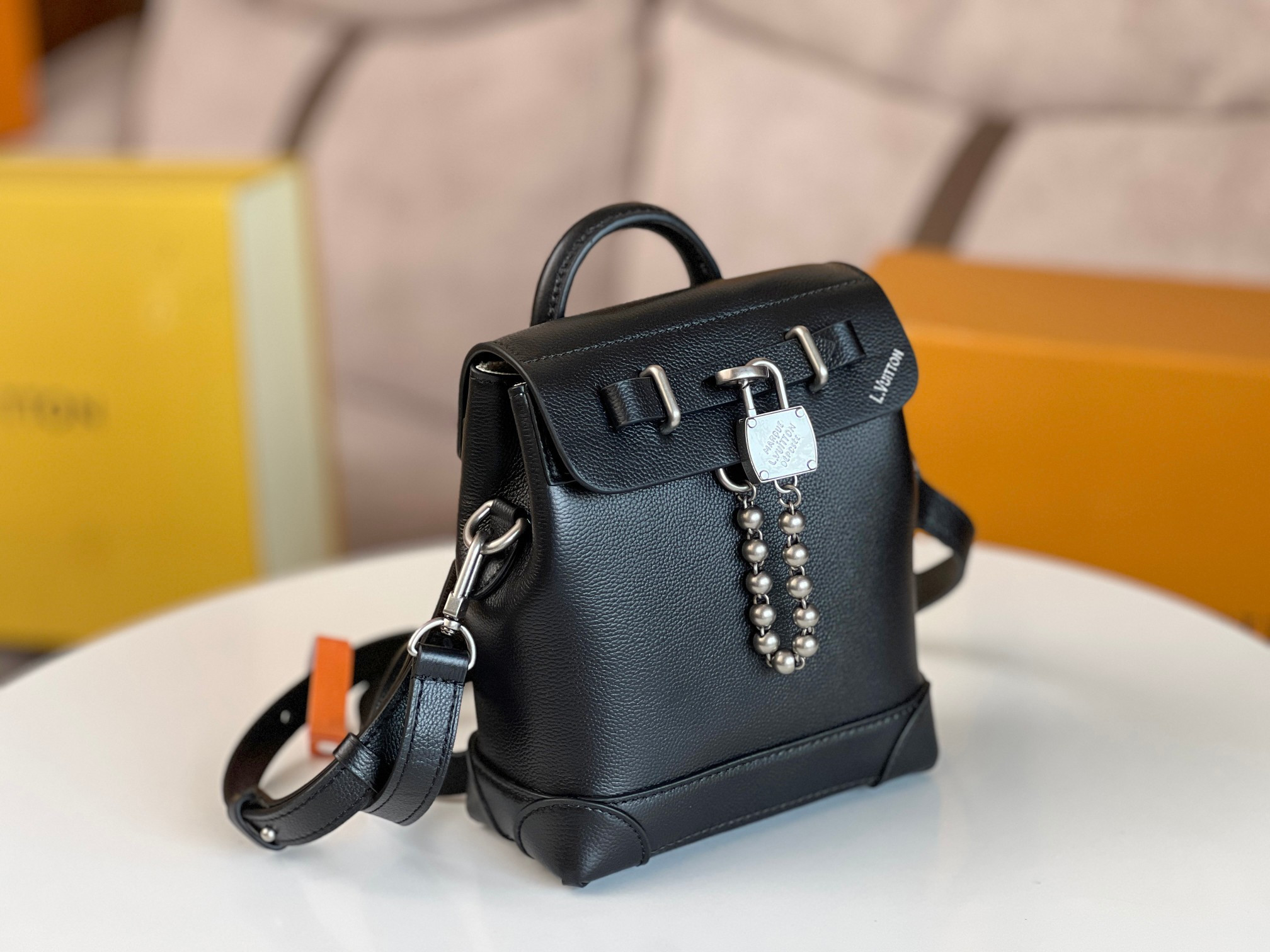 LV Steamer 15 M11637 20 x 8.5 x 16.5 cm