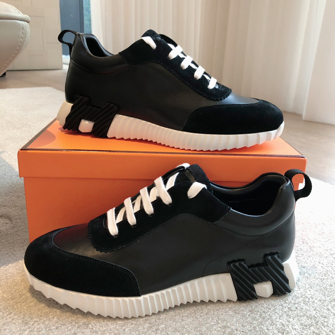 UA Hermès Bouncing Sneaker