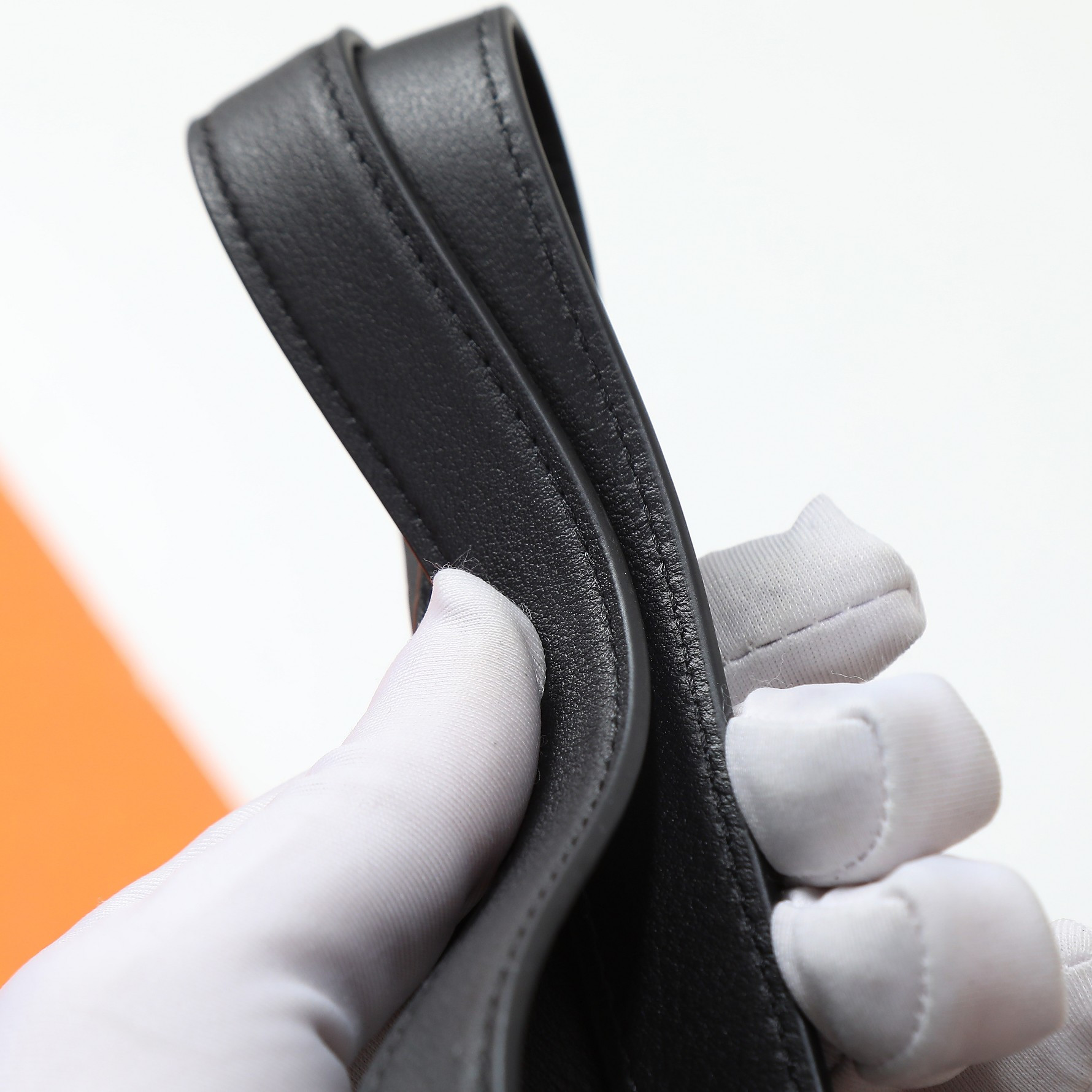 Y*L niki satchel in leather 21.5x16x9cm