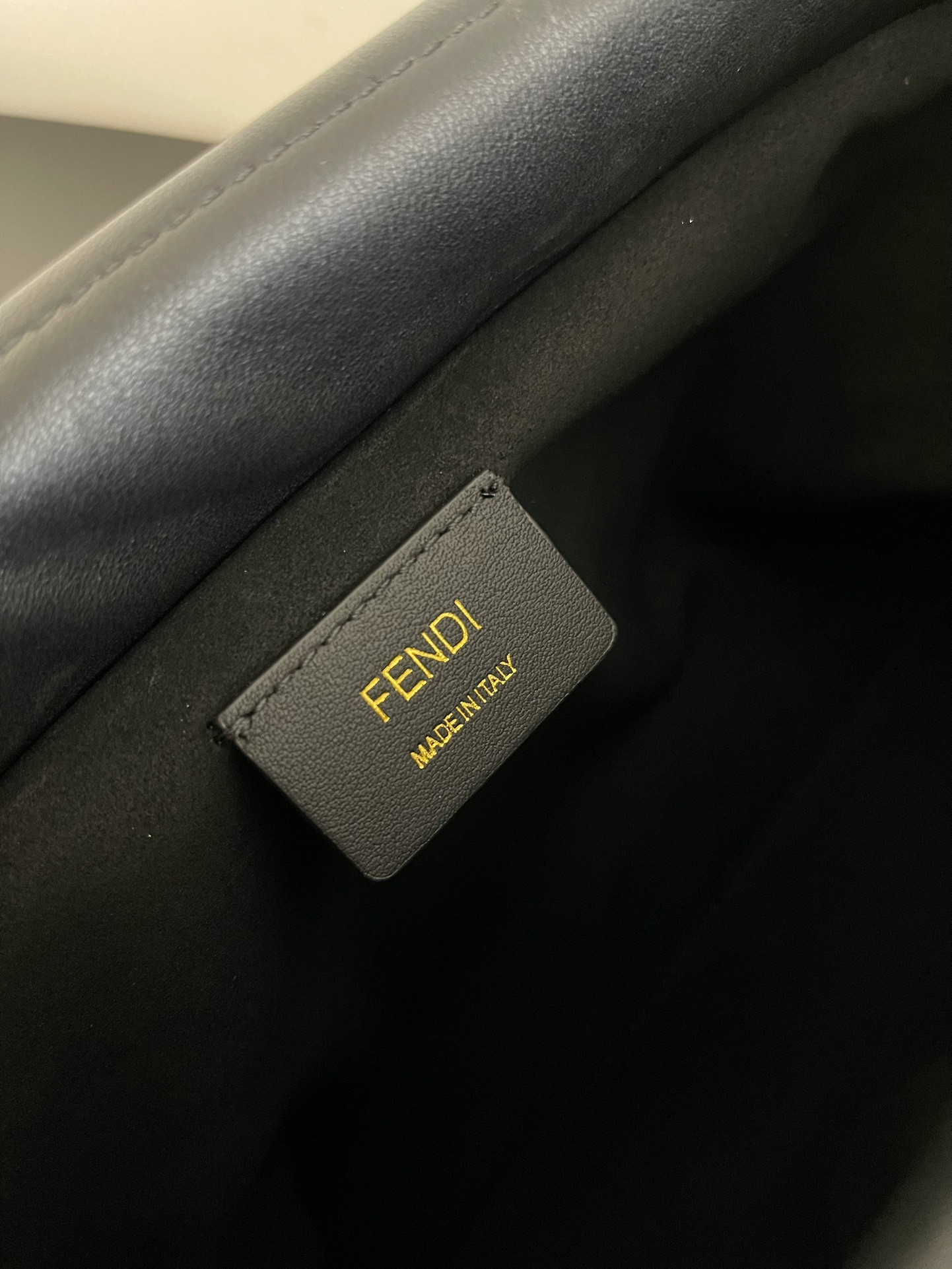 F**di mamma baguette medium 26.5x8.5x18cm