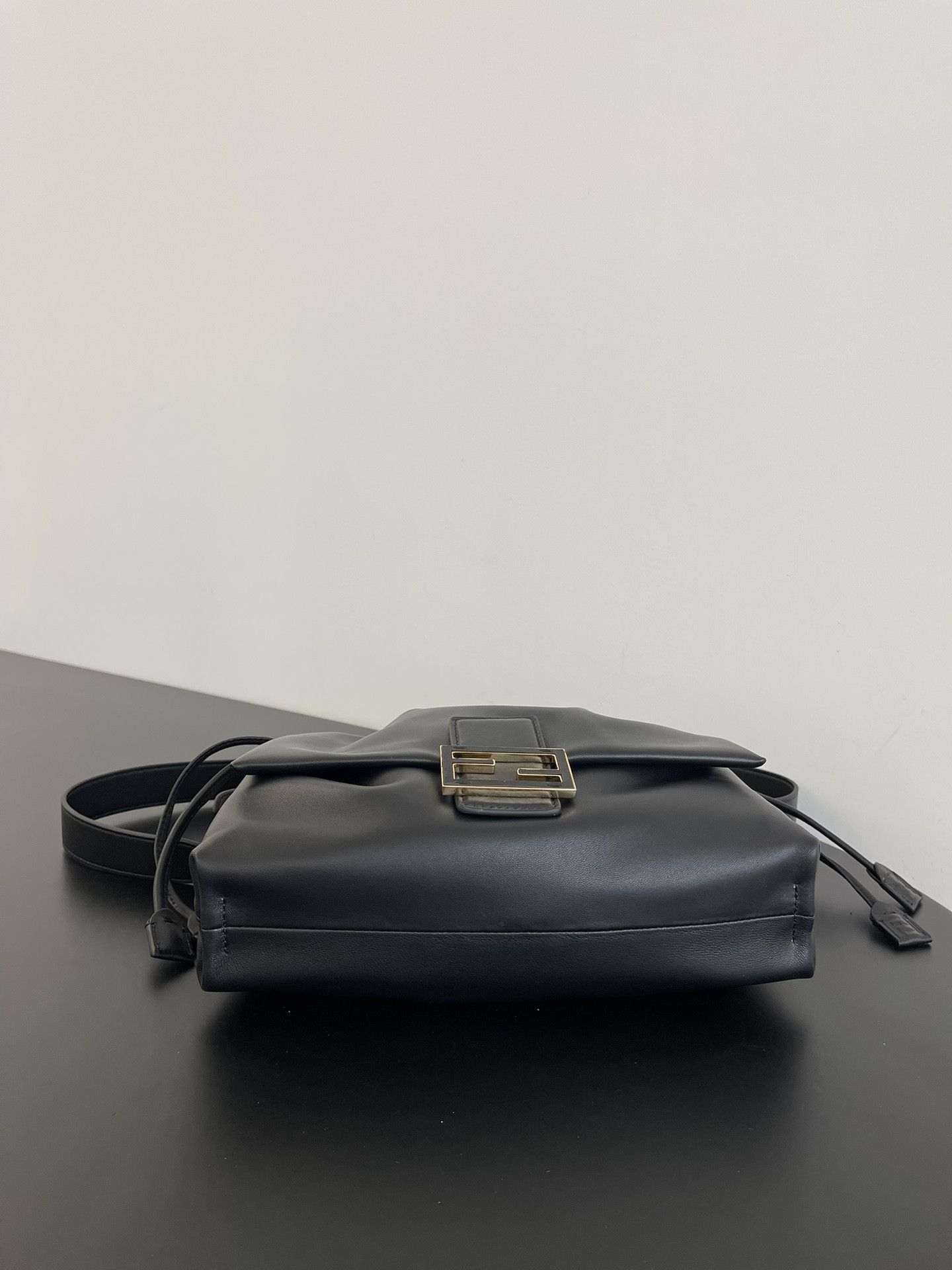 F**di mamma baguette medium 26.5x8.5x18cm